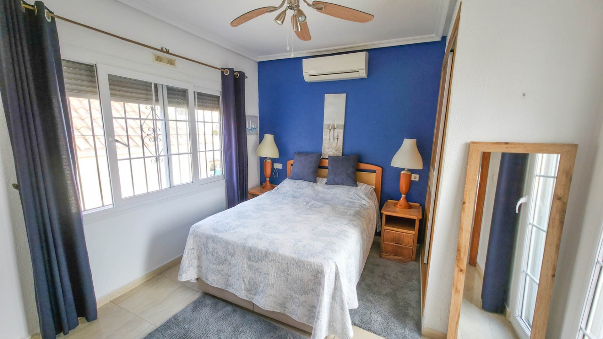Resale - Villa - Villamartin - El Galan