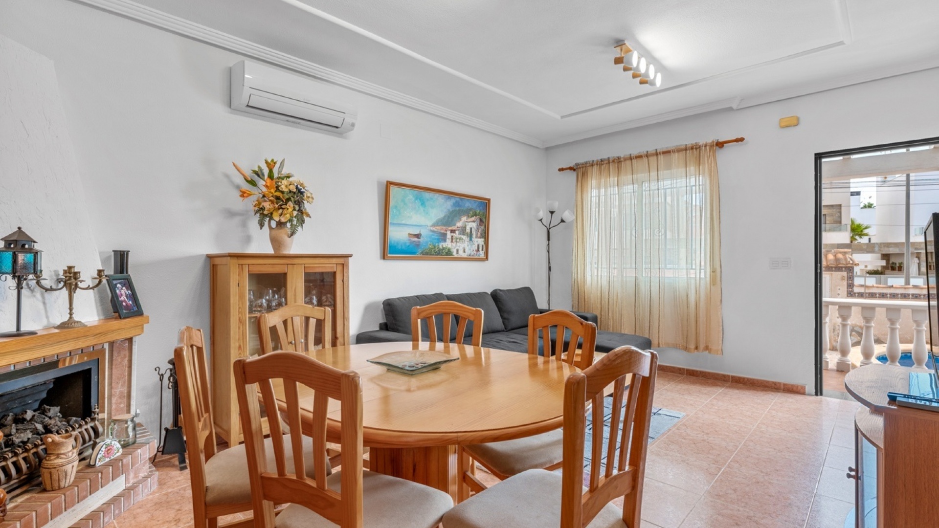 Resale - Villa - Villamartin - El Galan