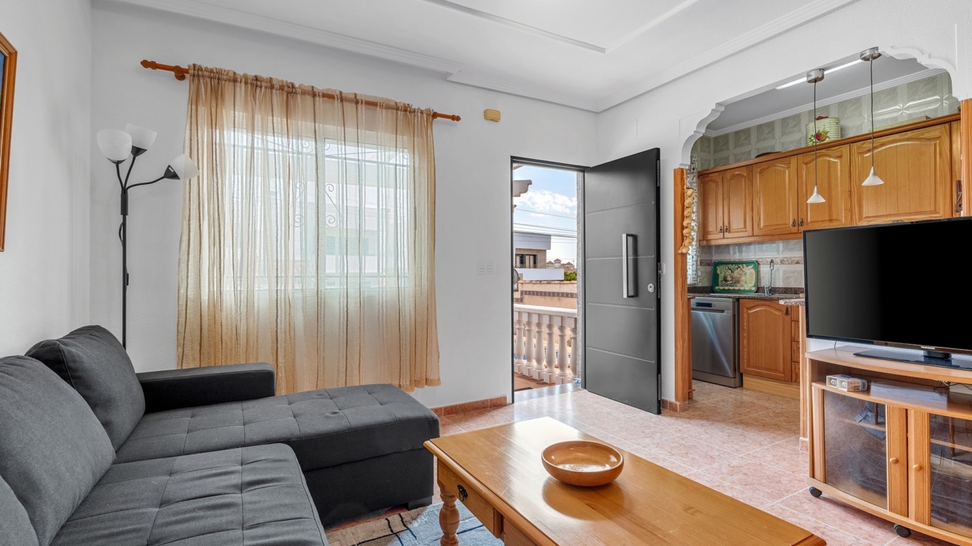 Resale - Villa - Villamartin - El Galan