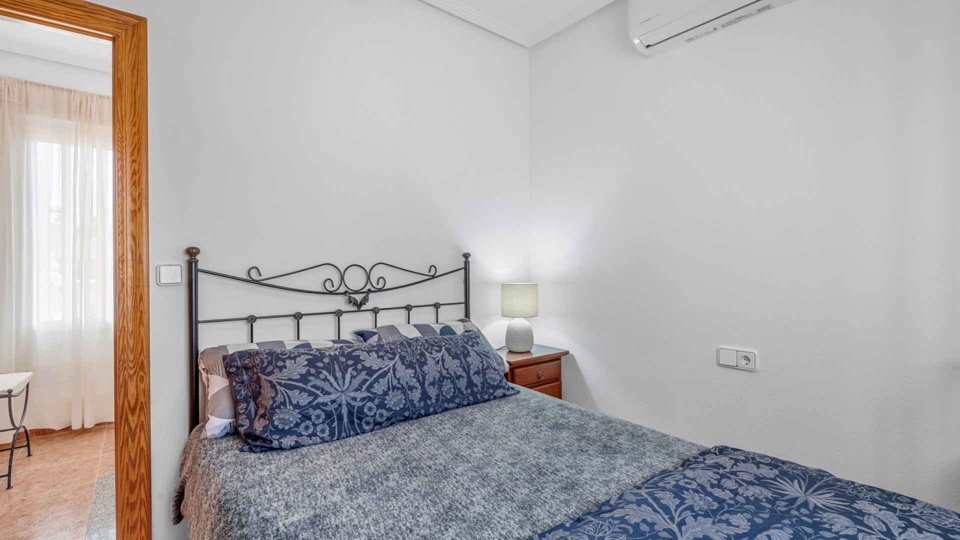Resale - Villa - Villamartin - El Galan