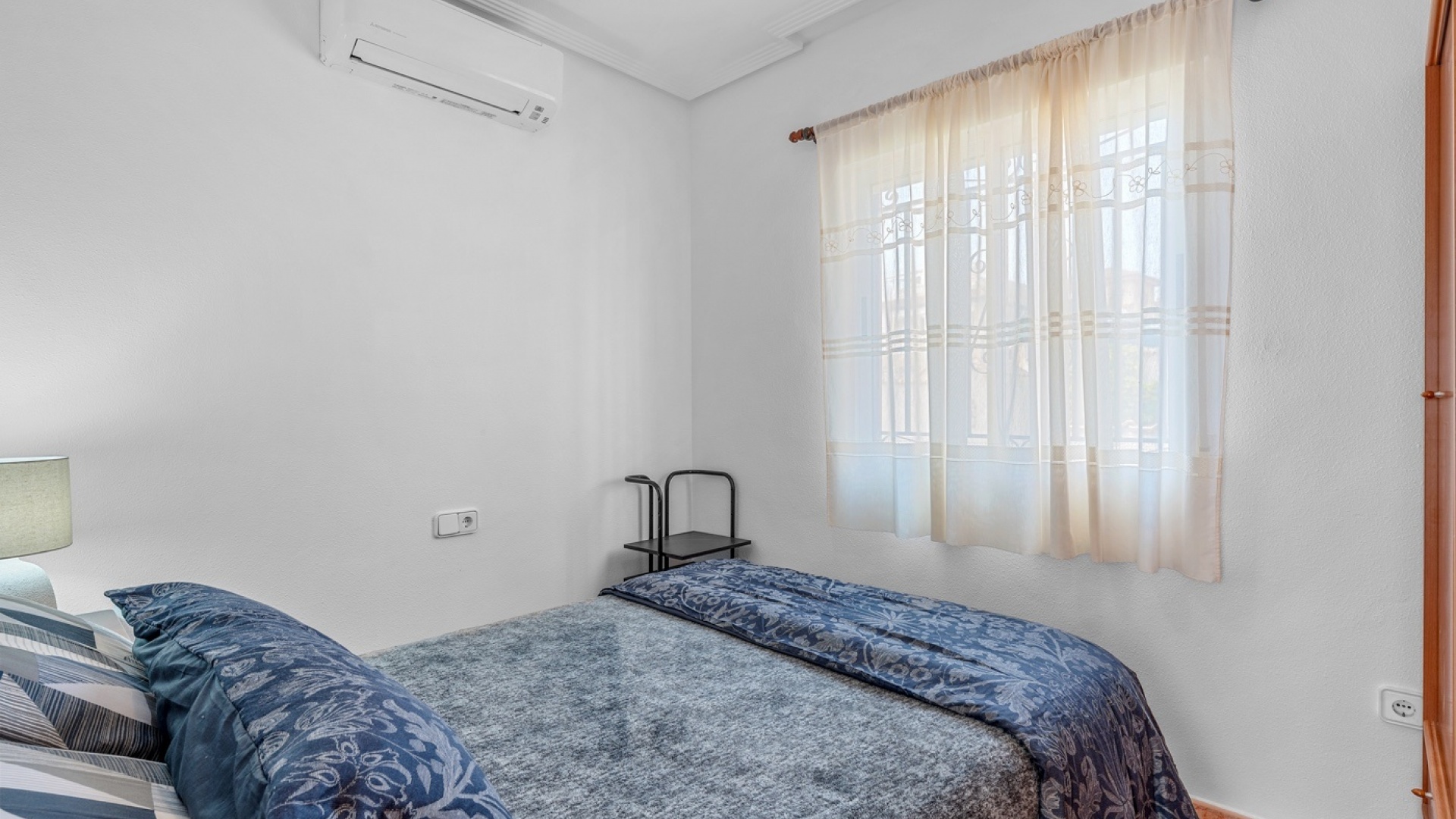 Resale - Villa - Villamartin - El Galan