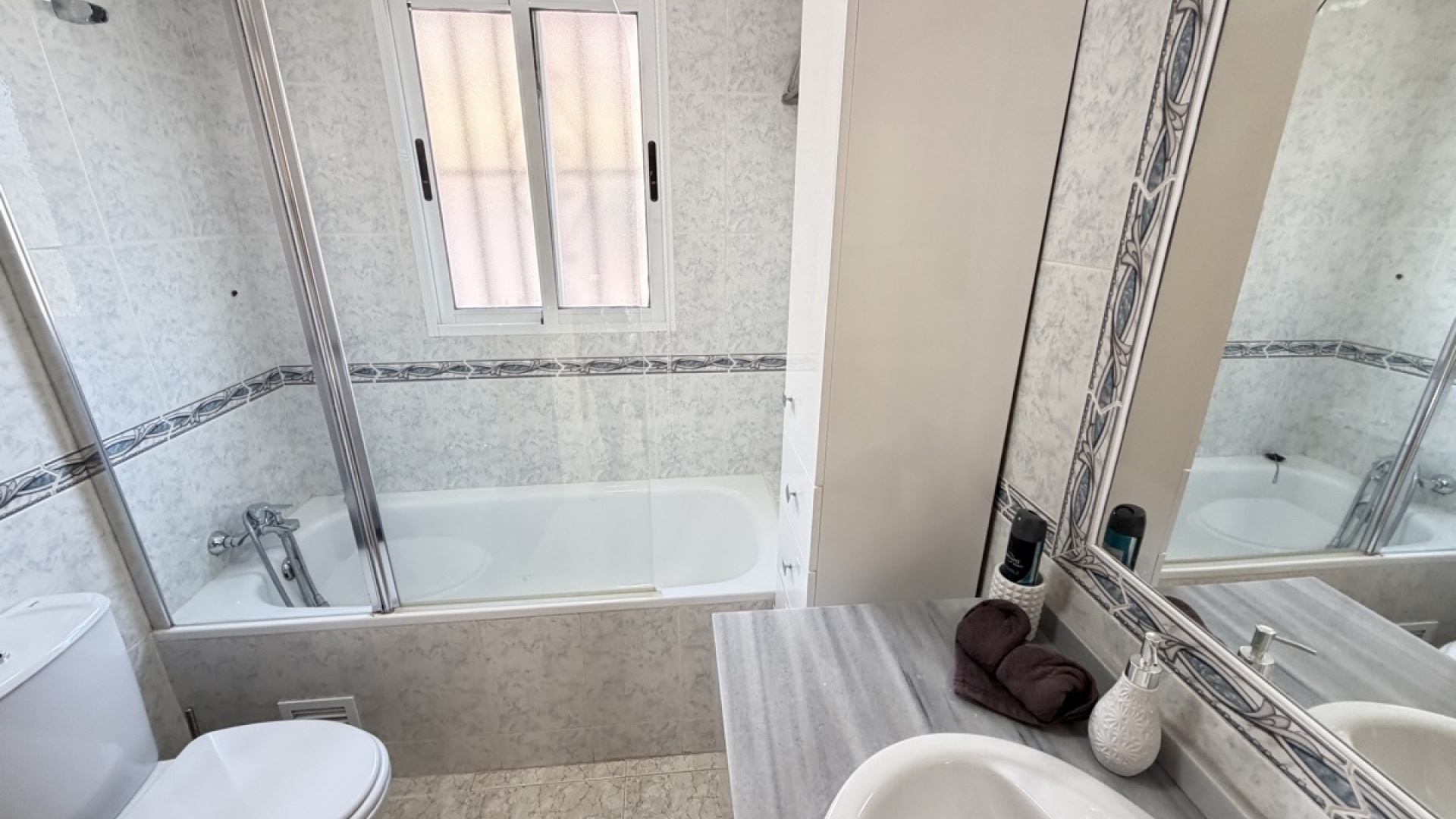 Resale - Villa - Villamartin - El Galan