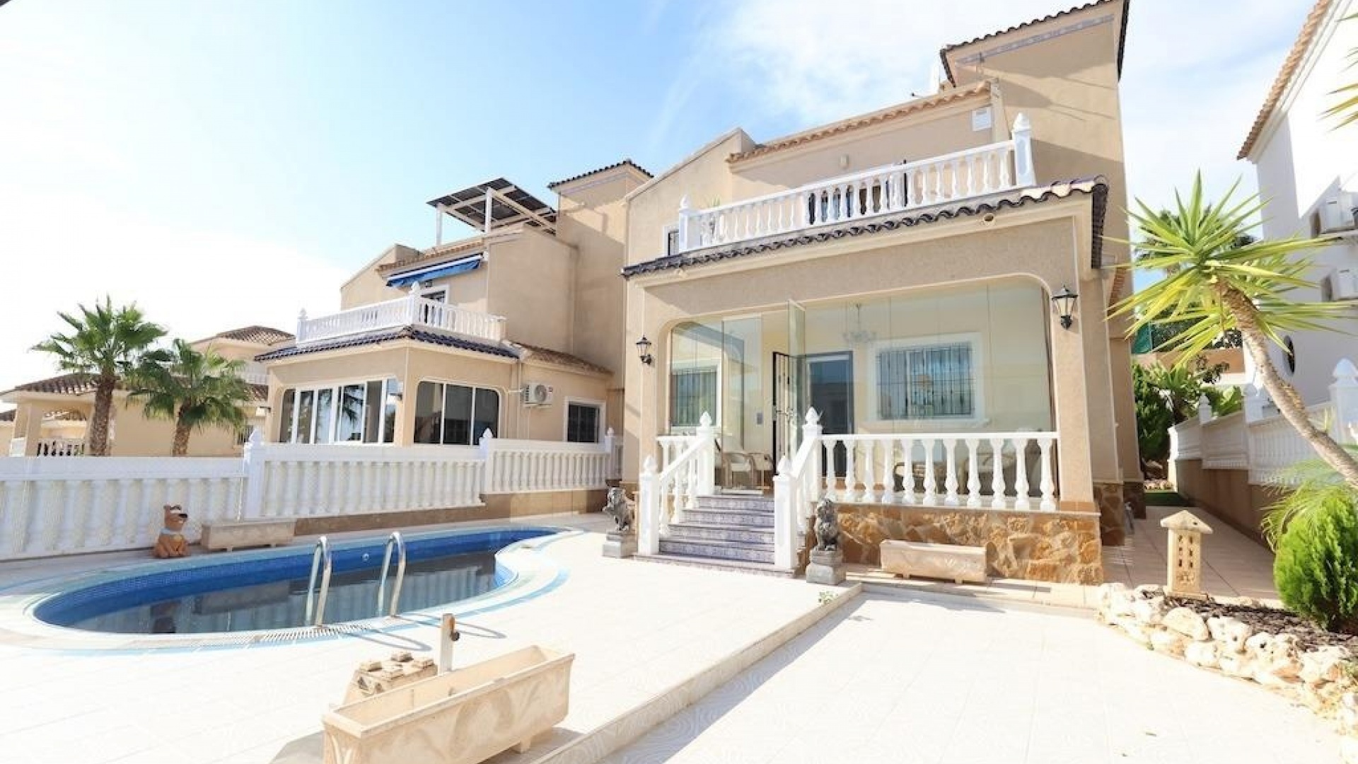 Resale - Villa - Villamartin - El Galan