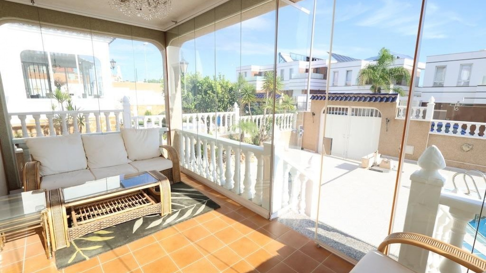 Resale - Villa - Villamartin - El Galan