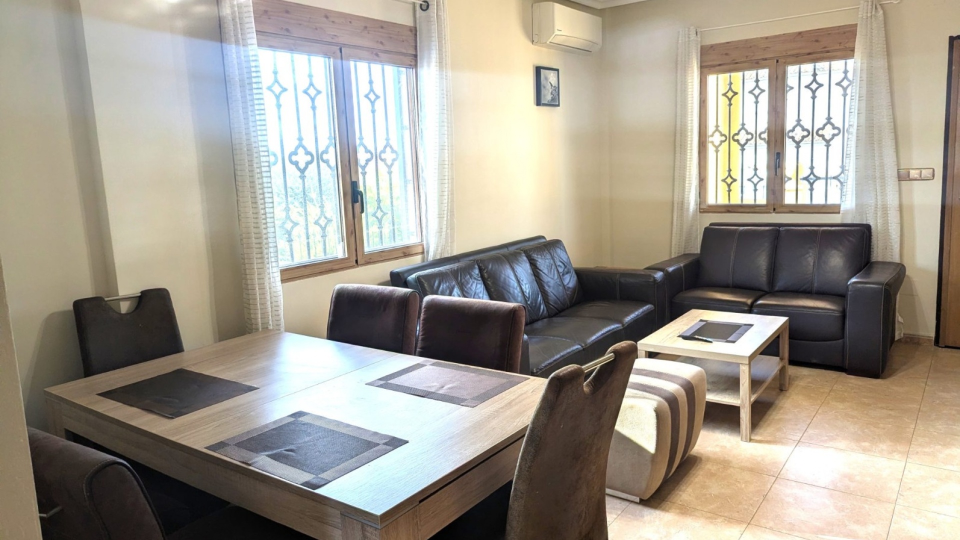 Resale - Villa - Villamartin - El Galan