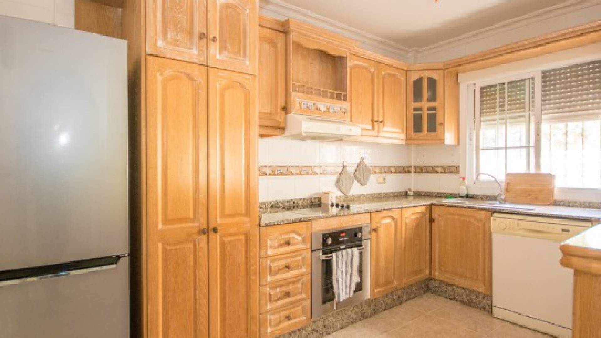 Resale - Villa - Villamartin - El Galan