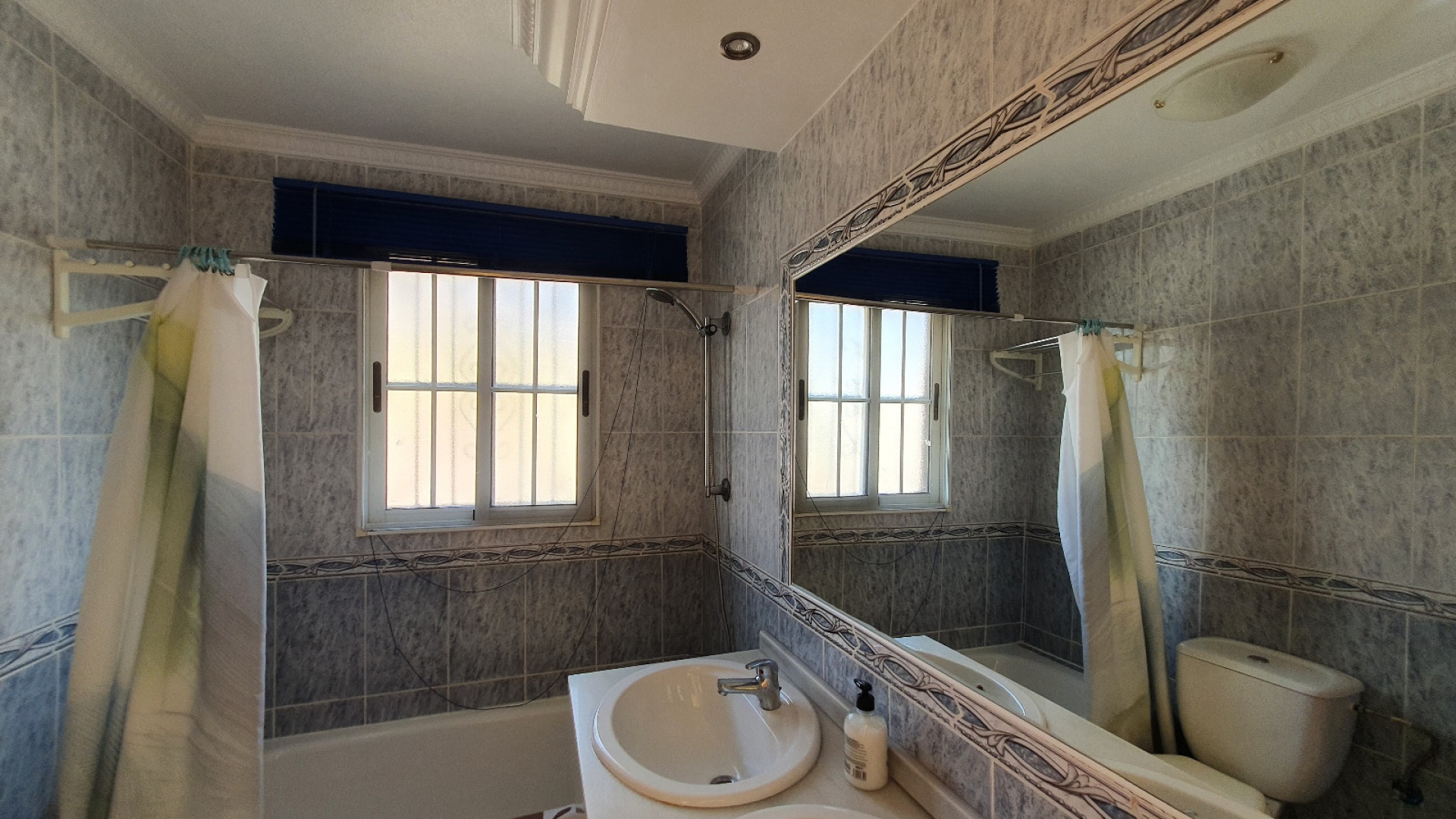 Resale - Villa - Villamartin - El Galan