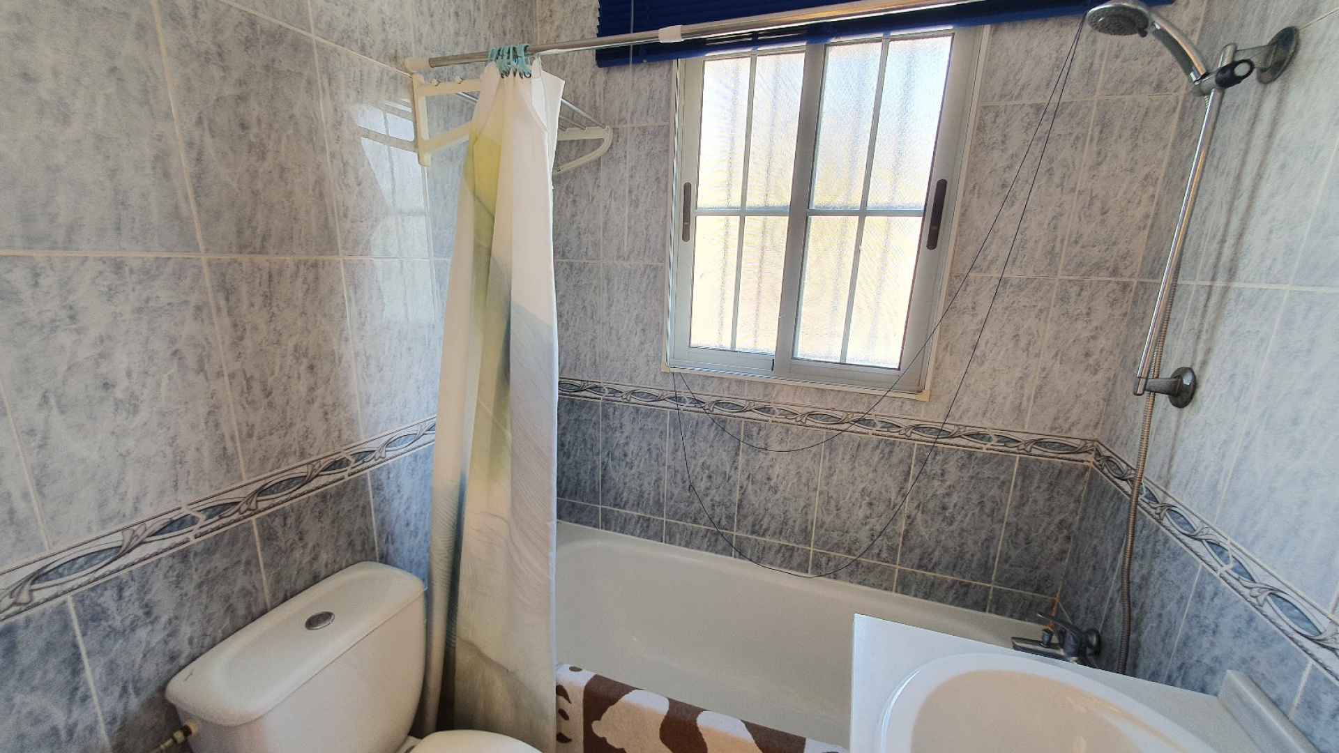 Resale - Villa - Villamartin - El Galan