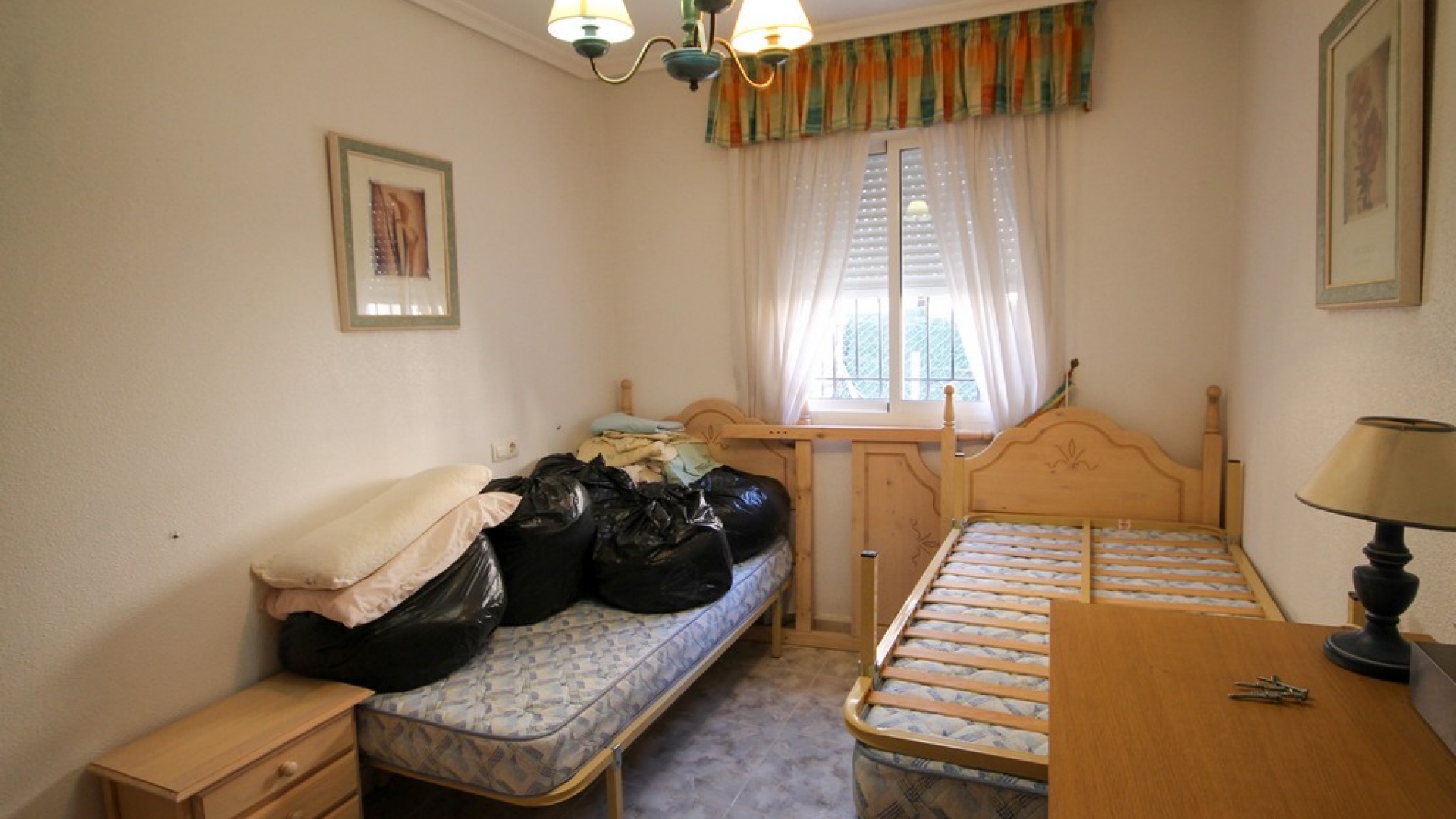 Resale - Villa - Villamartin - El Galan