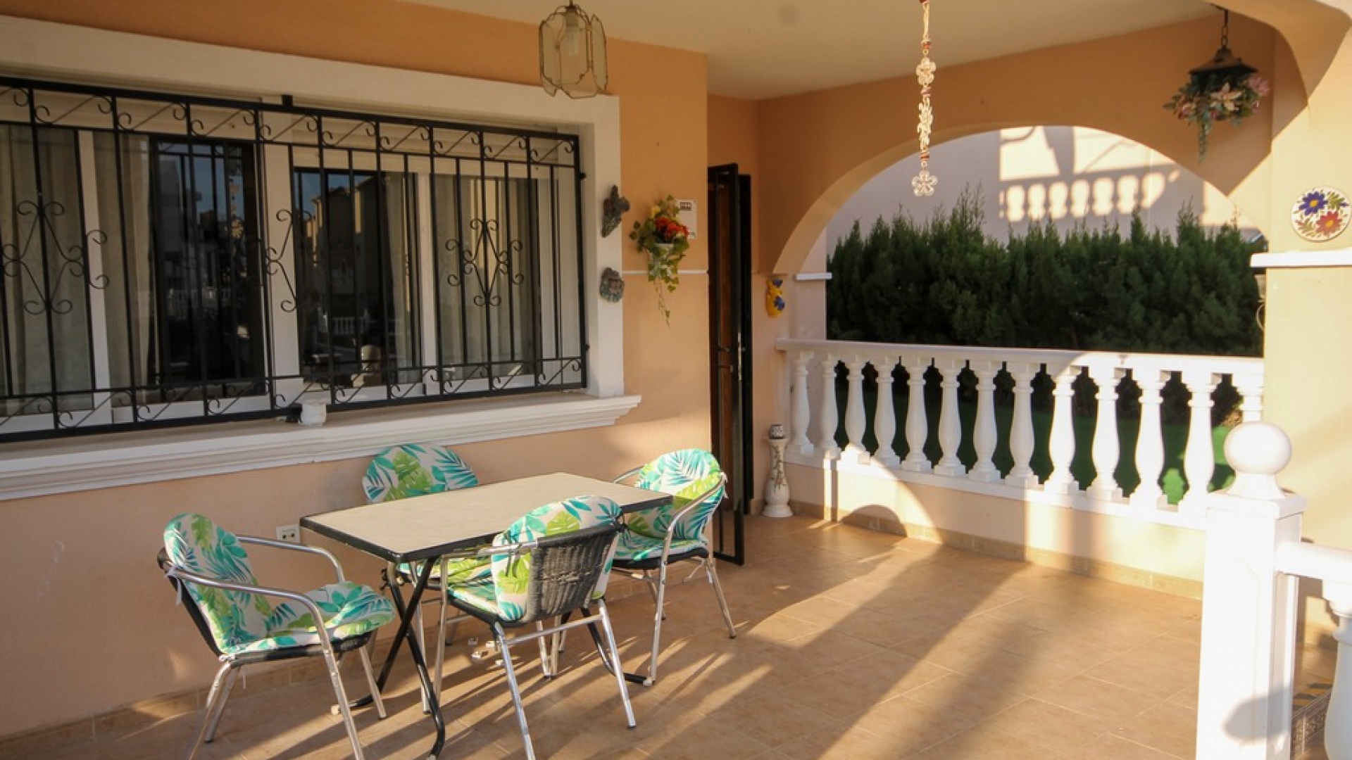 Resale - Villa - Villamartin - El Galan