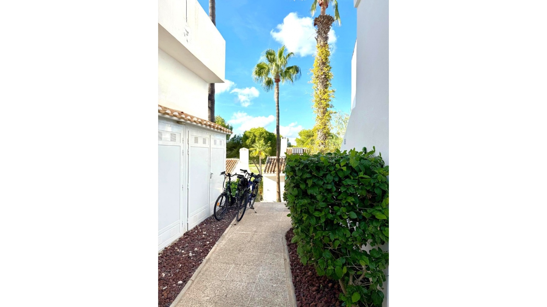 Resale - Villa - Villamartin - Fortuna