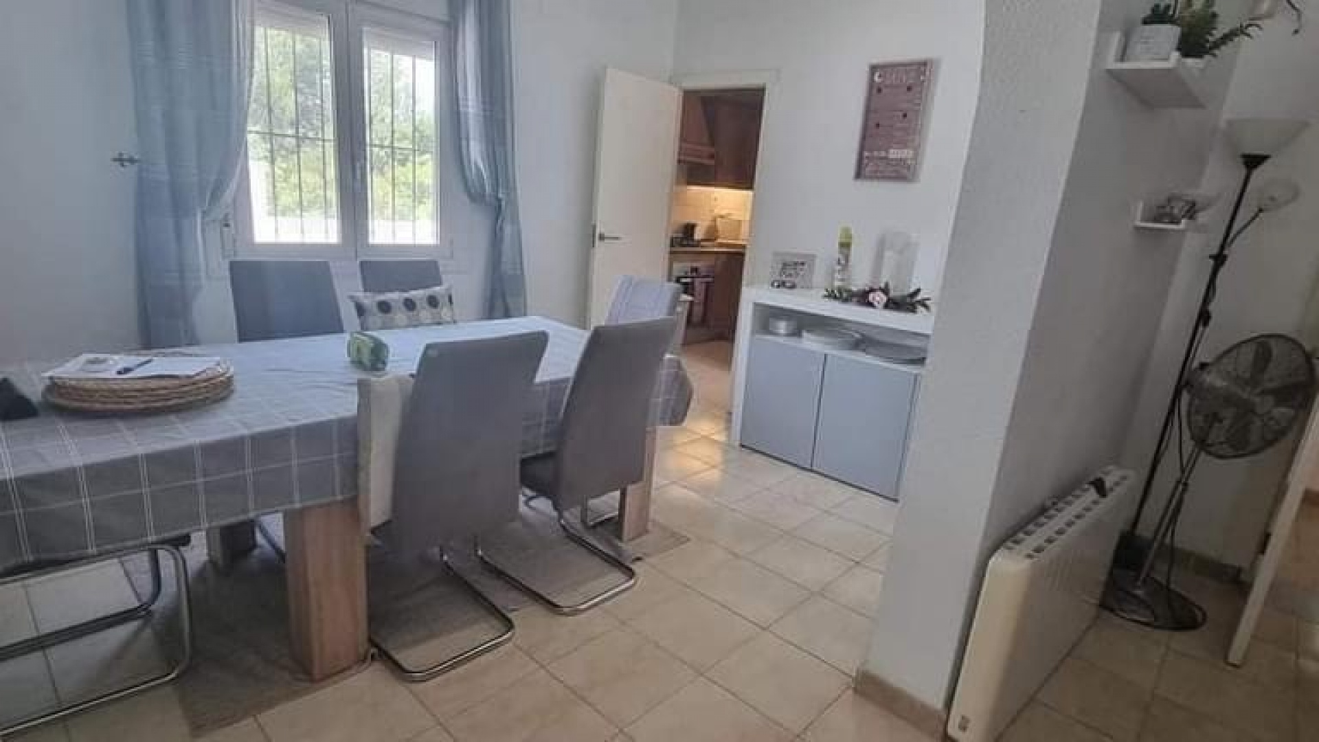 Resale - Villa - Villamartin - La Fuente