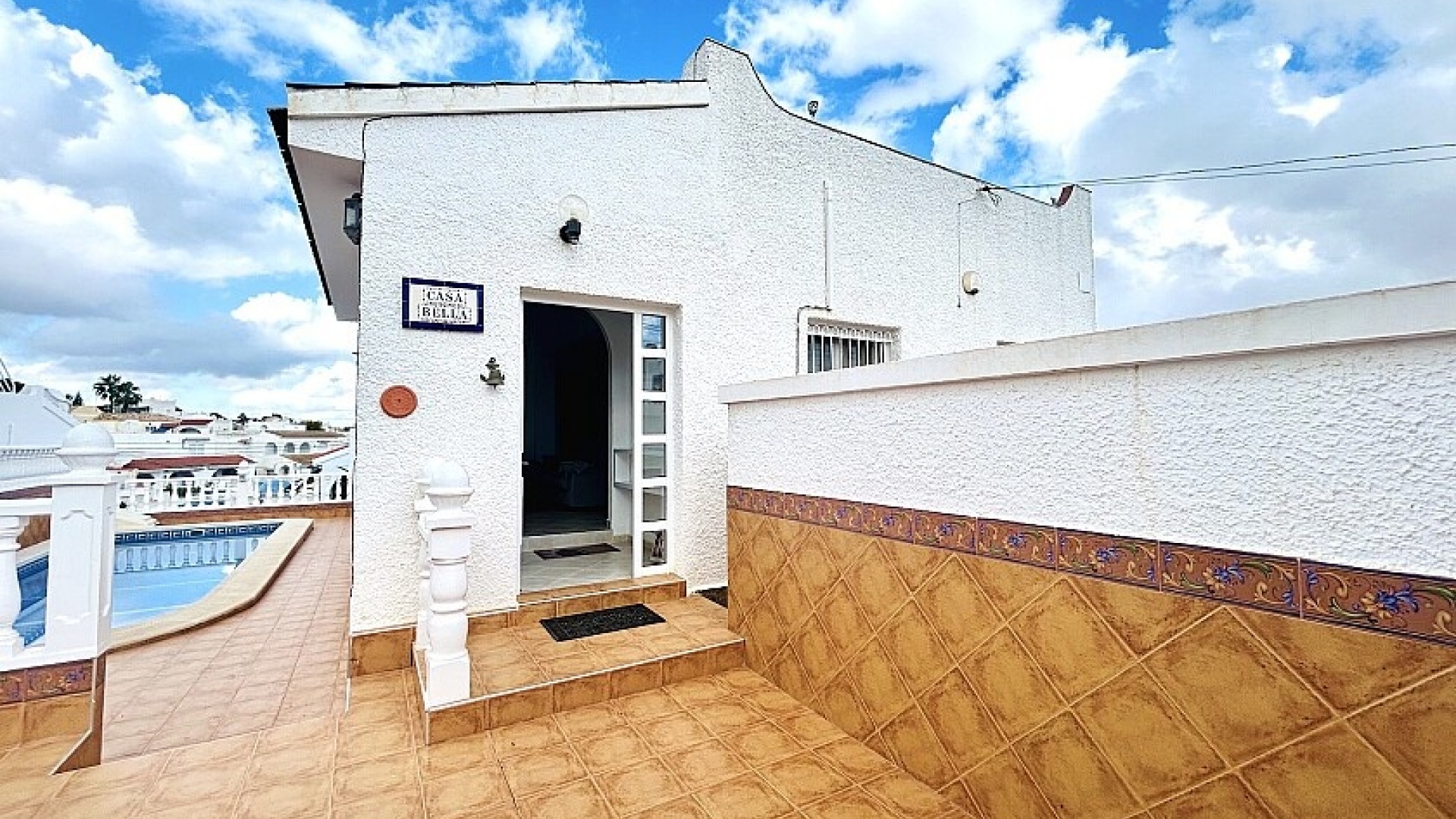 Resale - Villa - Villamartin - las filipinas