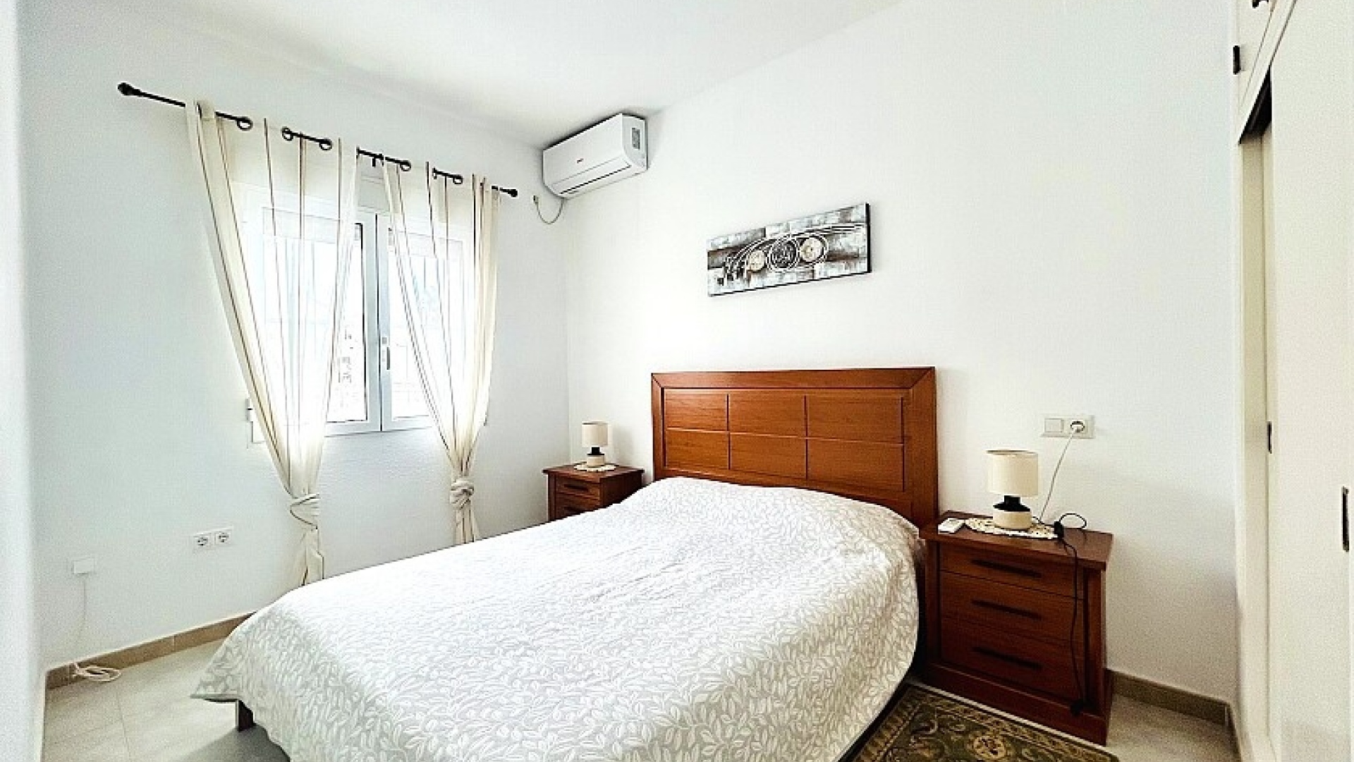 Resale - Villa - Villamartin - las filipinas