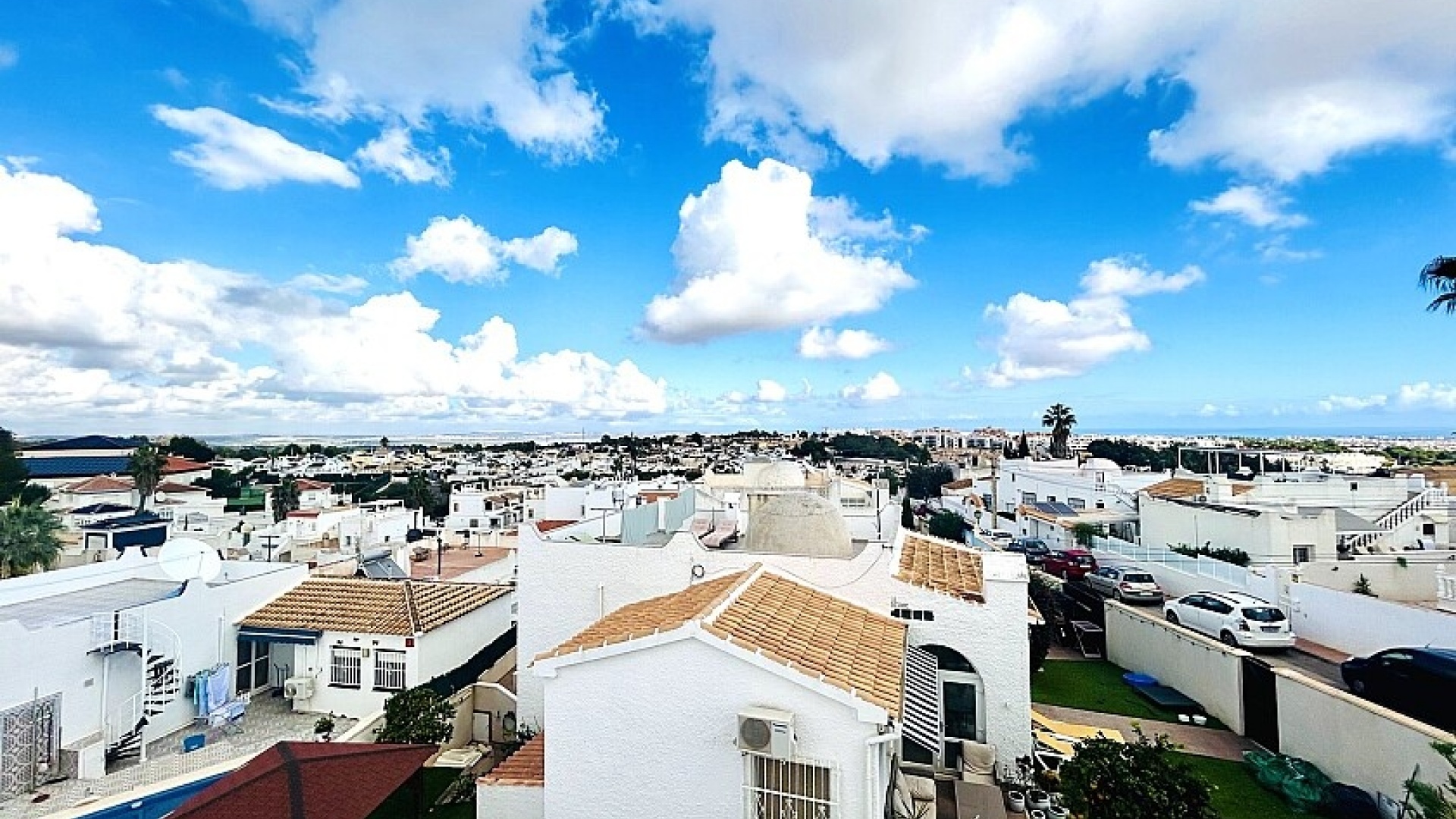 Resale - Villa - Villamartin - las filipinas