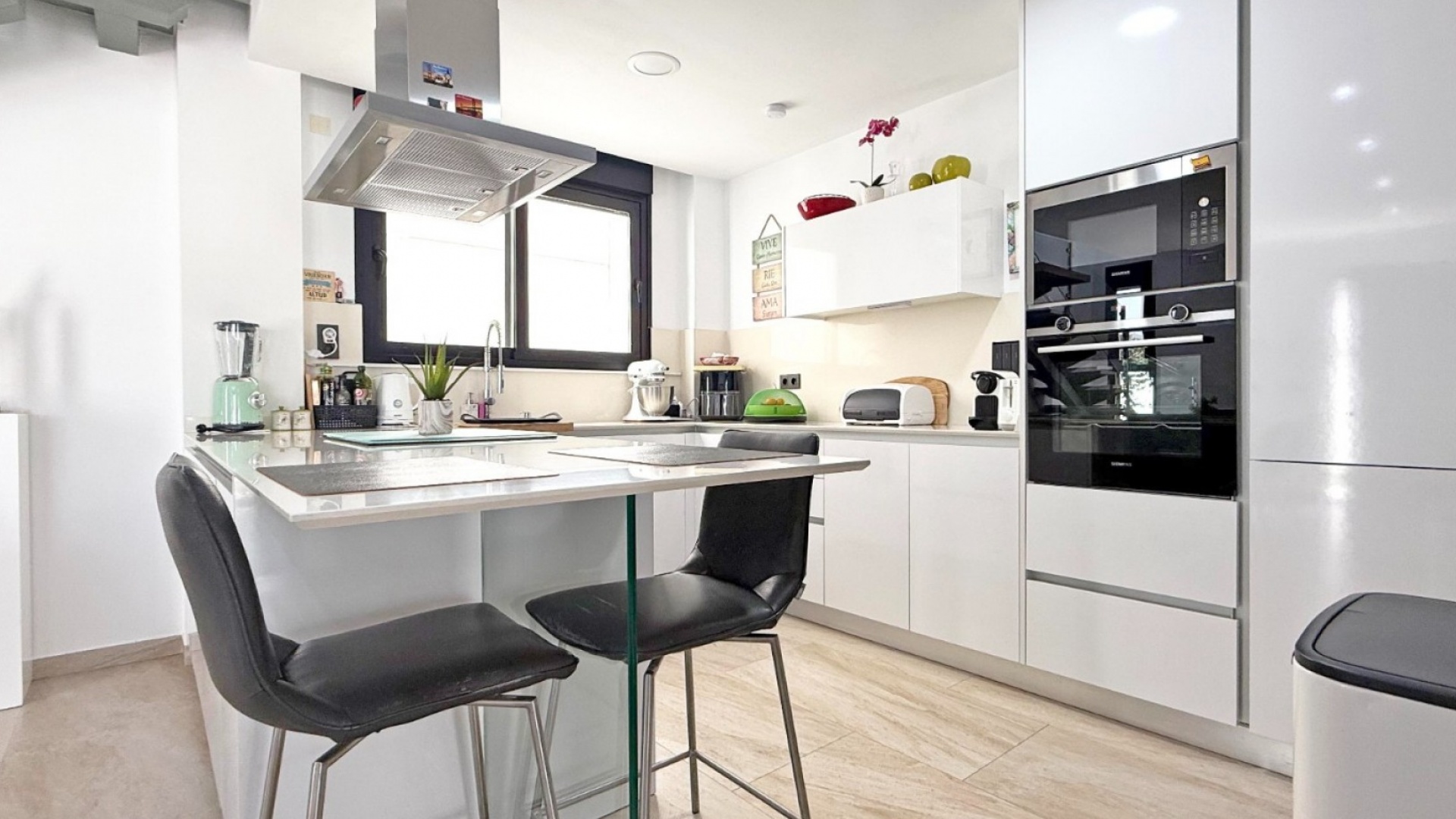 Resale - Villa - Villamartin - las filipinas