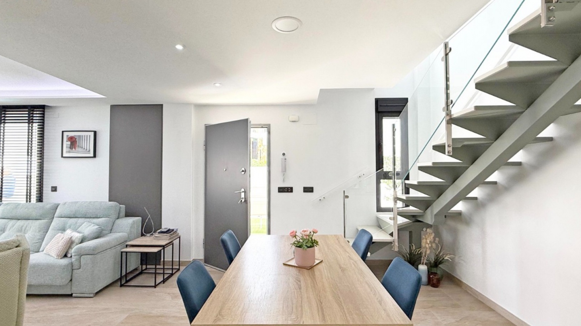 Resale - Villa - Villamartin - las filipinas