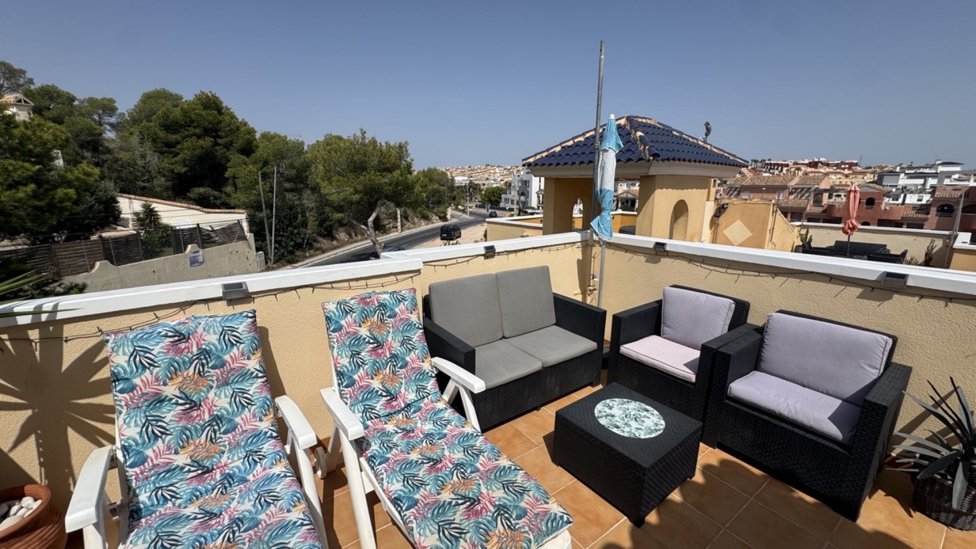 Resale - Villa - Villamartin - las filipinas