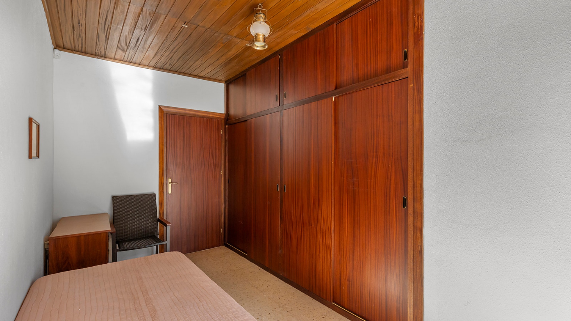 Resale - Villa - Villamartin - las filipinas