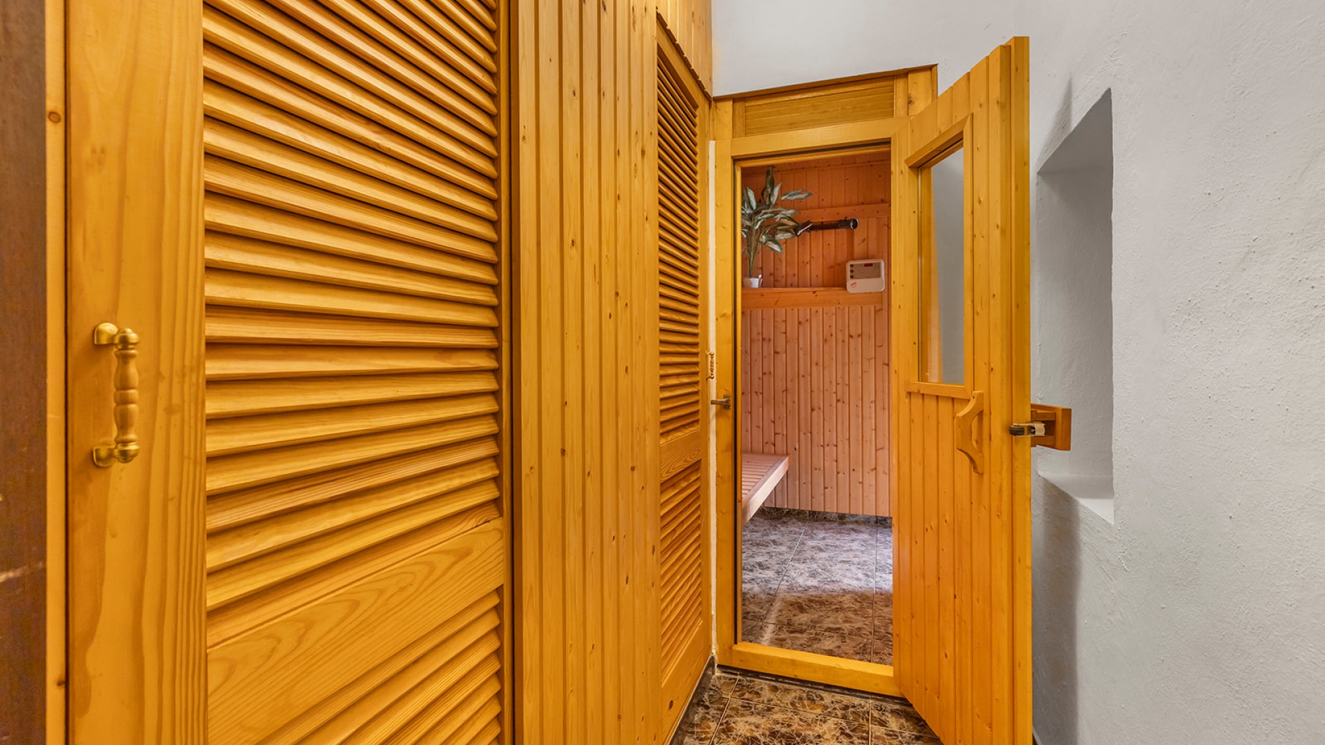 Resale - Villa - Villamartin - las filipinas