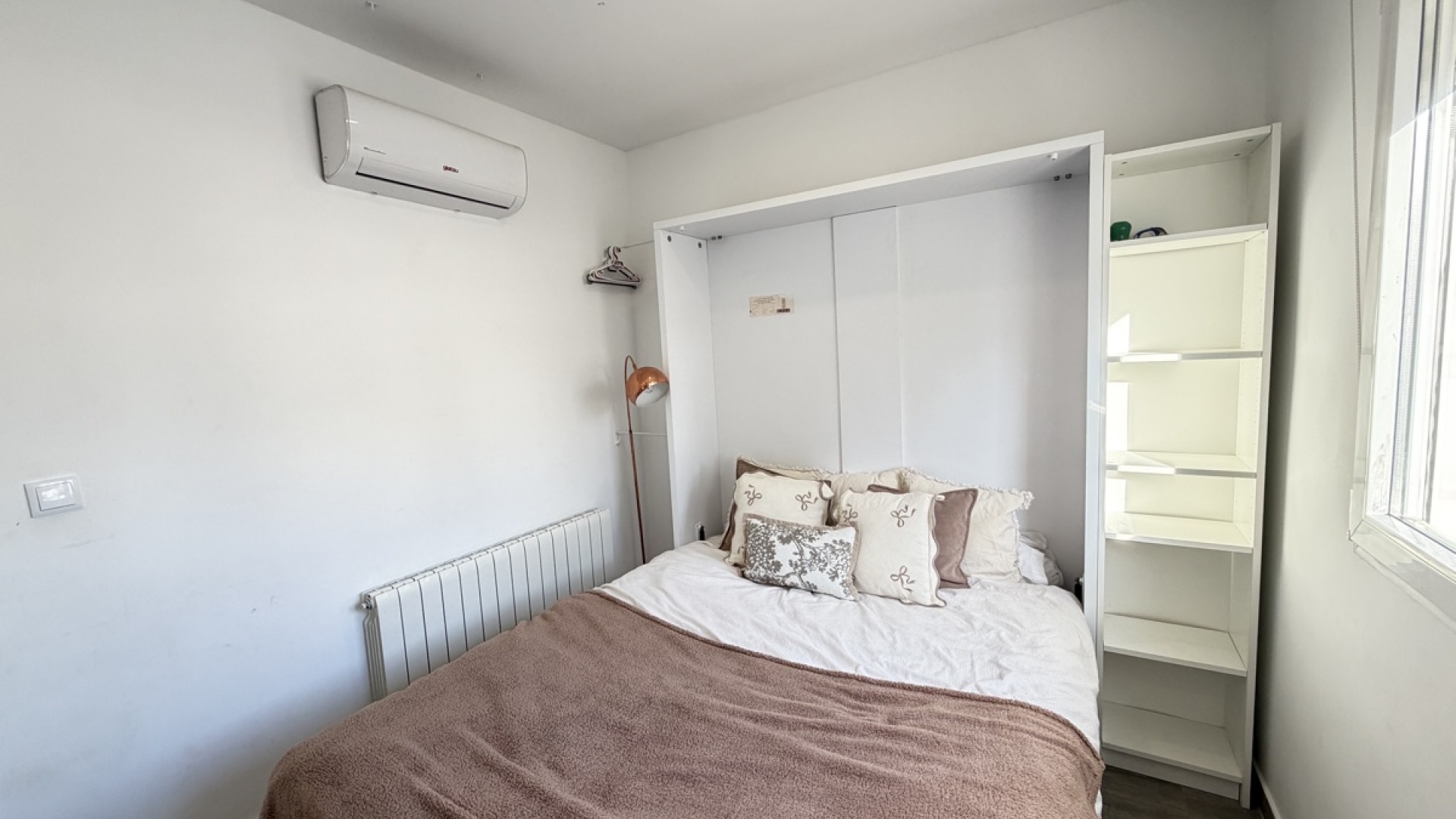 Resale - Villa - Villamartin - las filipinas