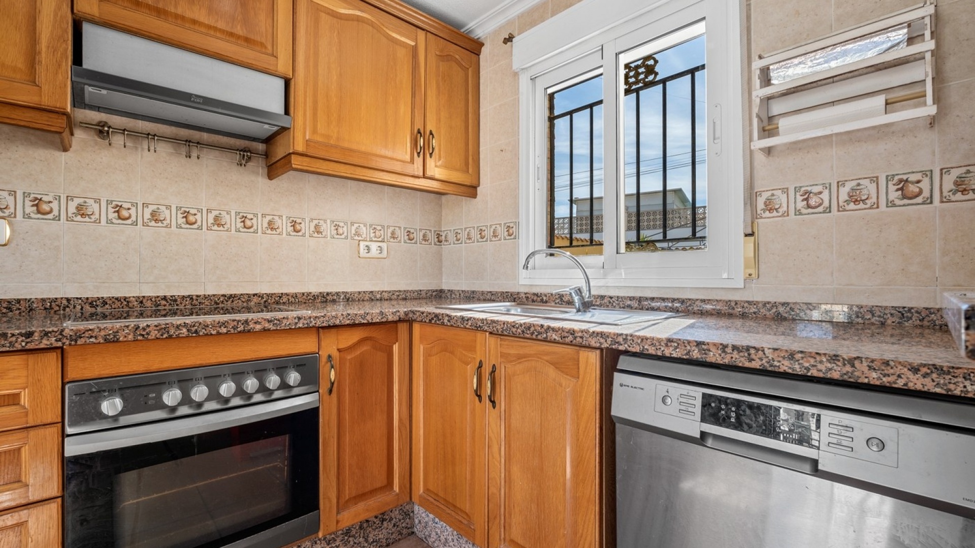 Resale - Villa - Villamartin - las filipinas