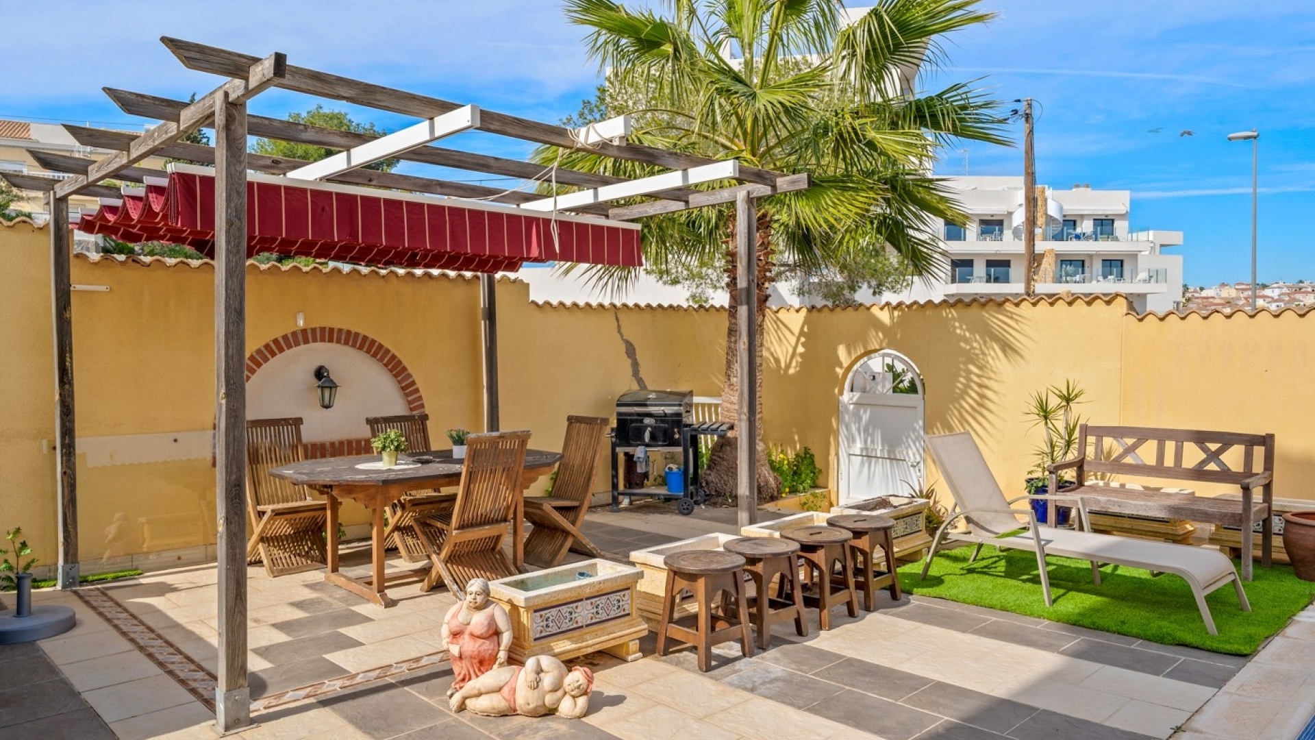 Resale - Villa - Villamartin - las filipinas