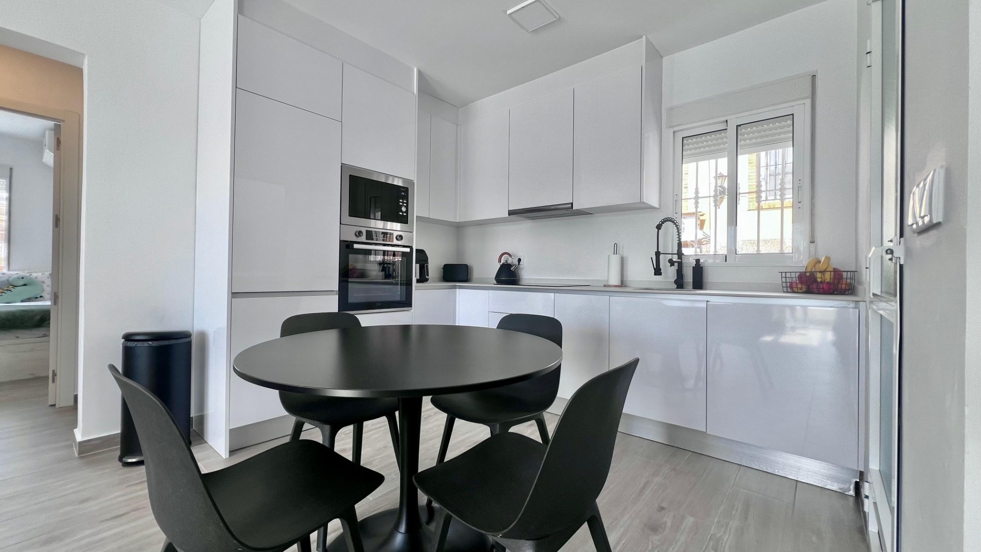 Resale - Villa - Villamartin - las filipinas