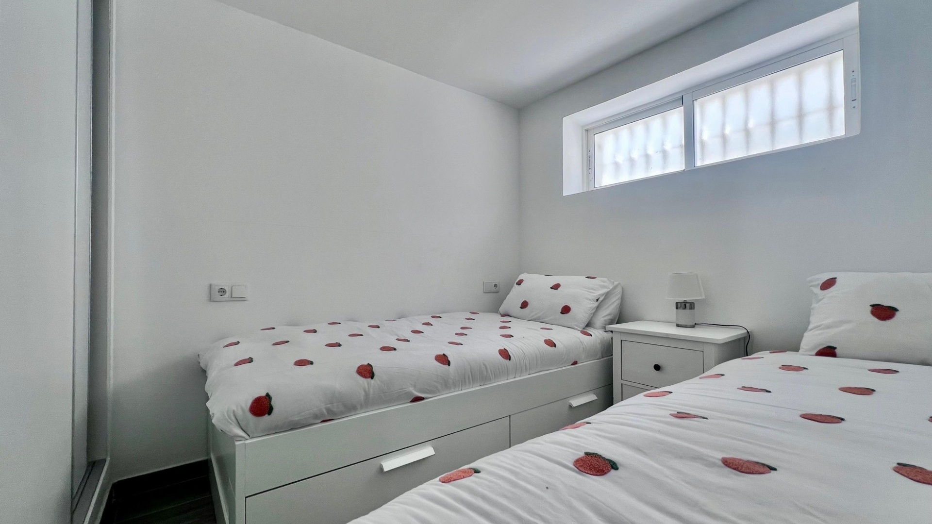 Resale - Villa - Villamartin - las filipinas