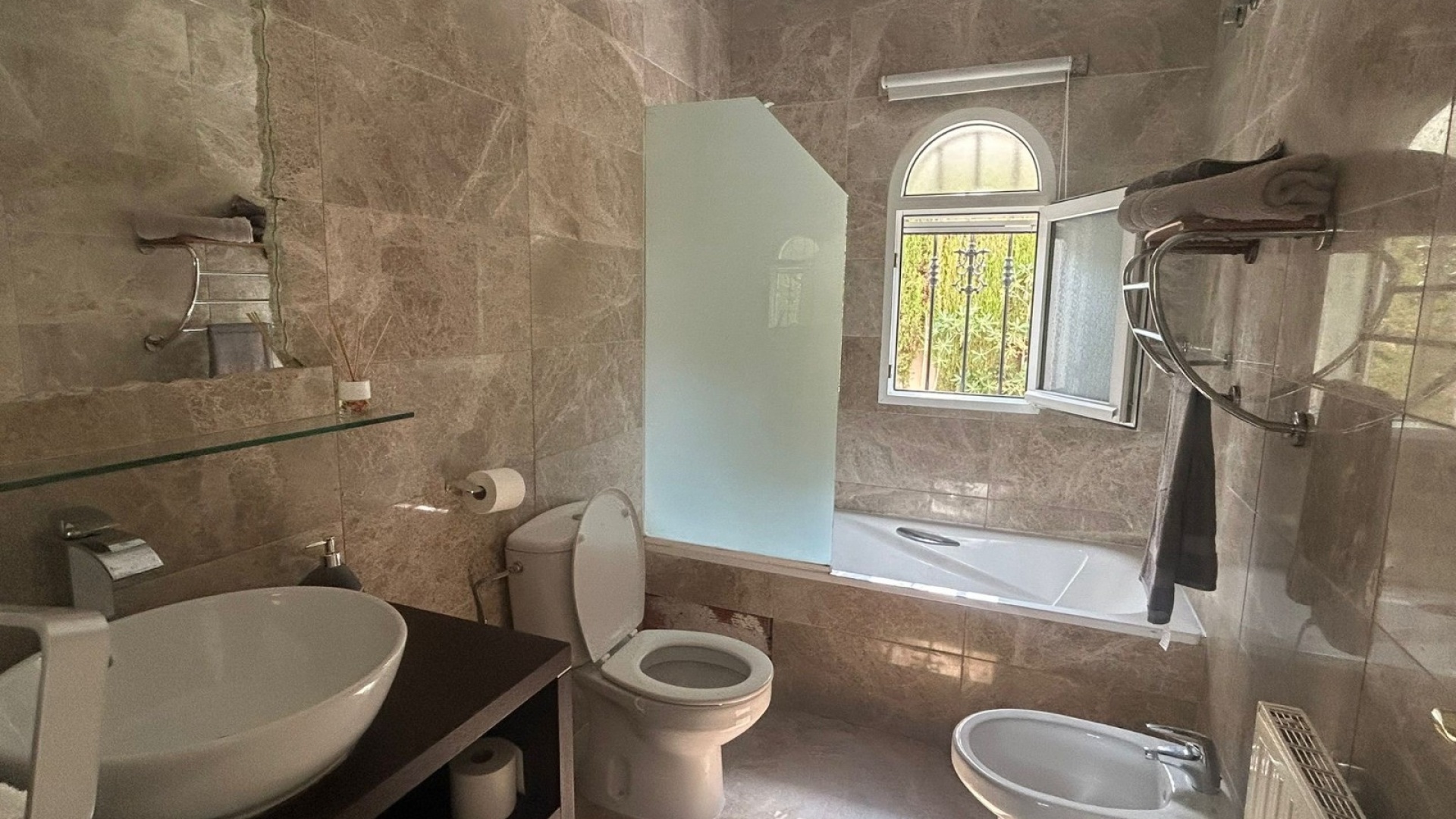 Resale - Villa - Villamartin - las ramblas