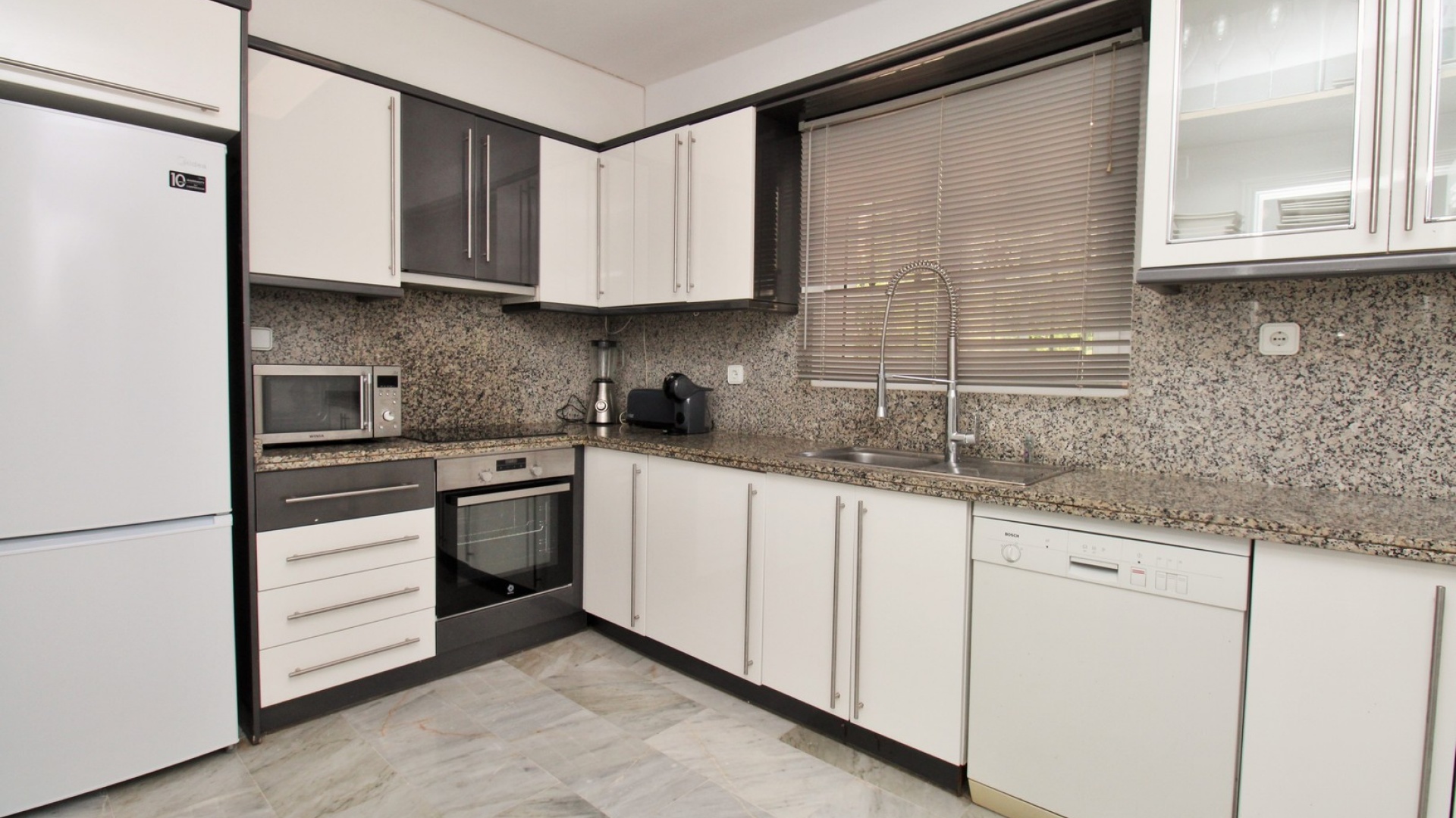 Resale - Villa - Villamartin - las ramblas