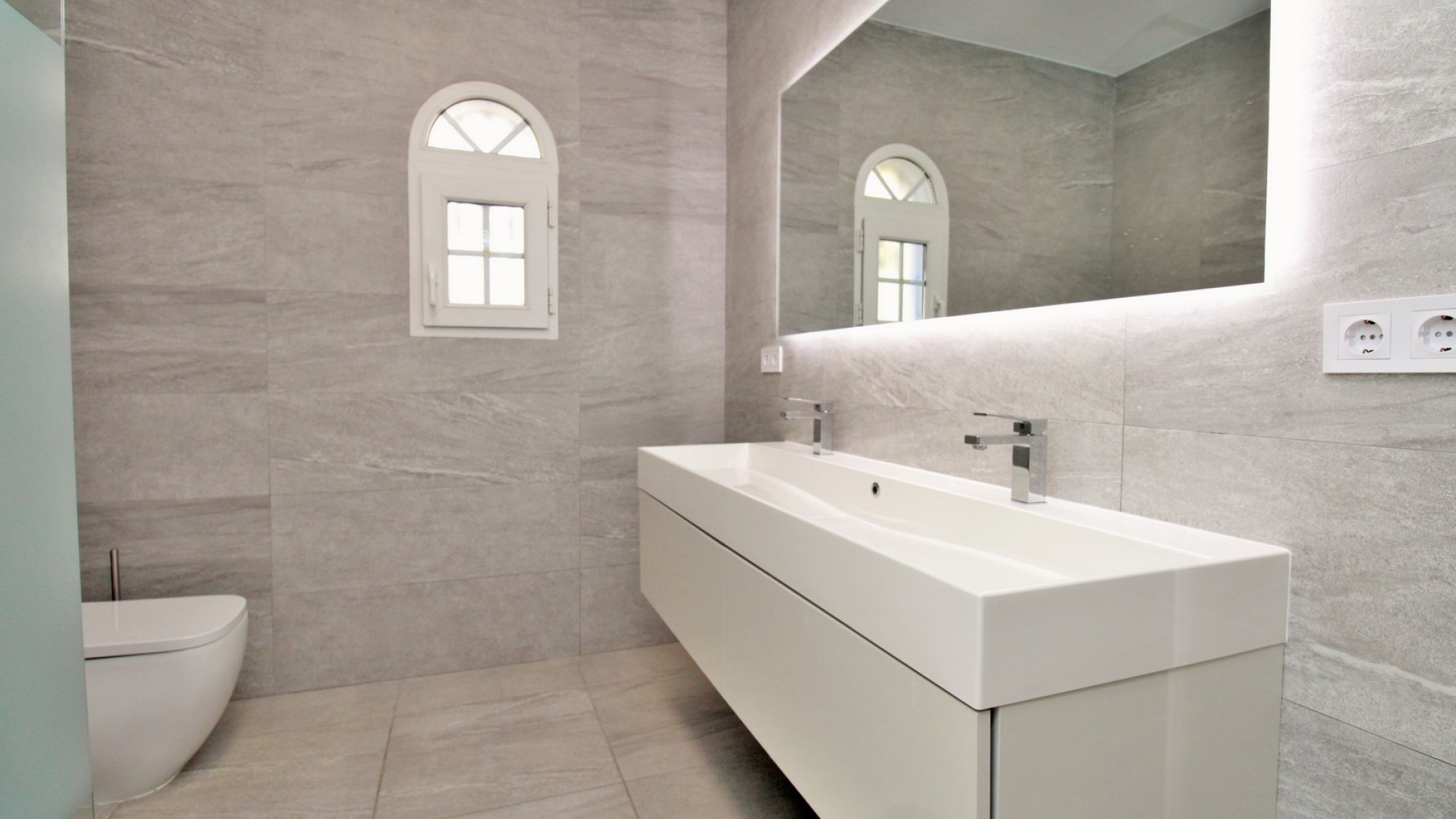 Resale - Villa - Villamartin - las ramblas