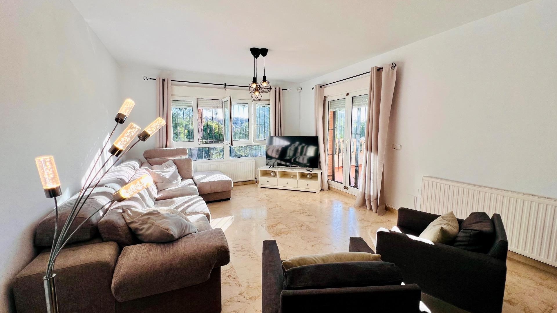 Resale - Villa - Villamartin - las ramblas