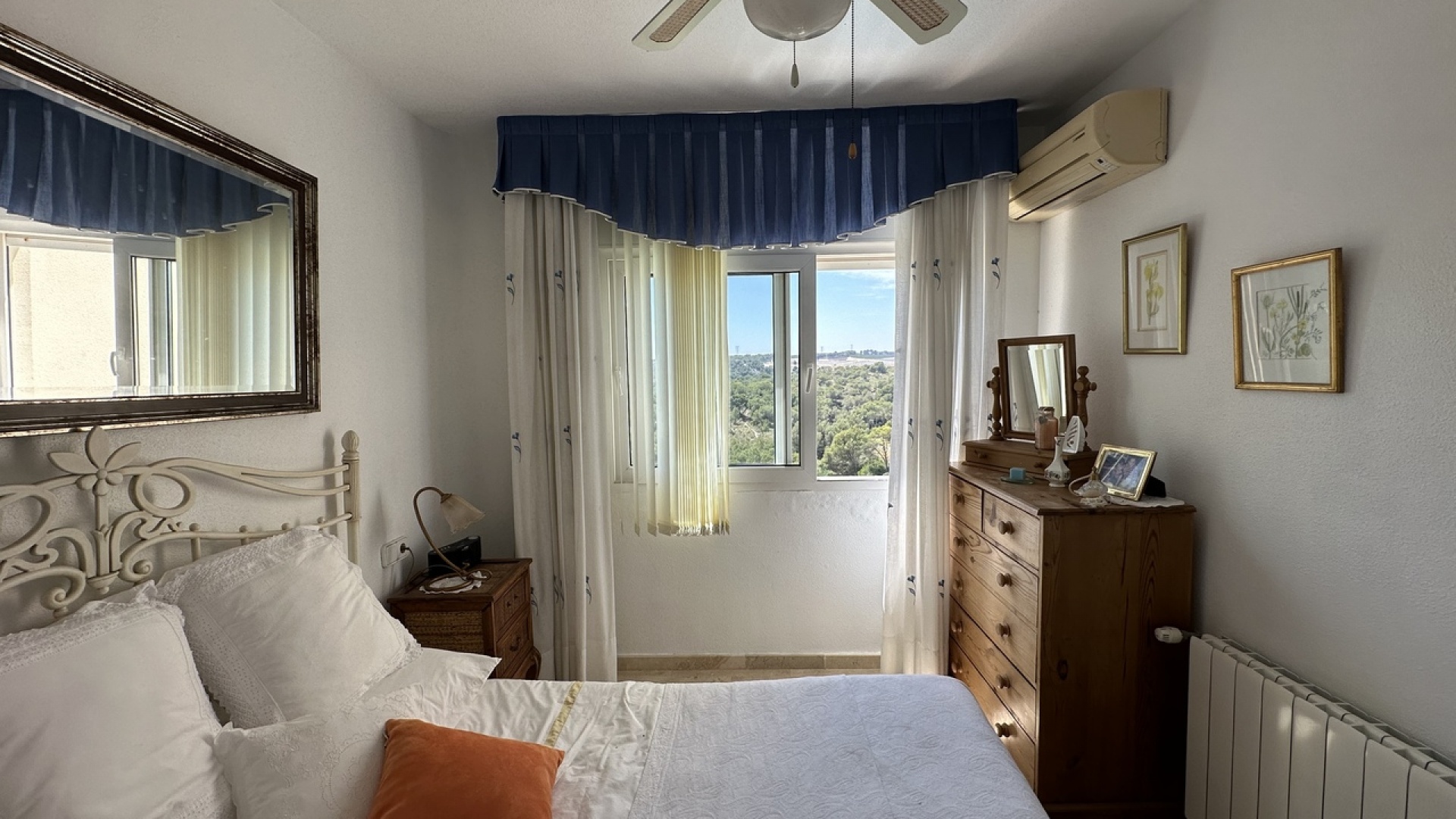 Resale - Villa - Villamartin - las ramblas