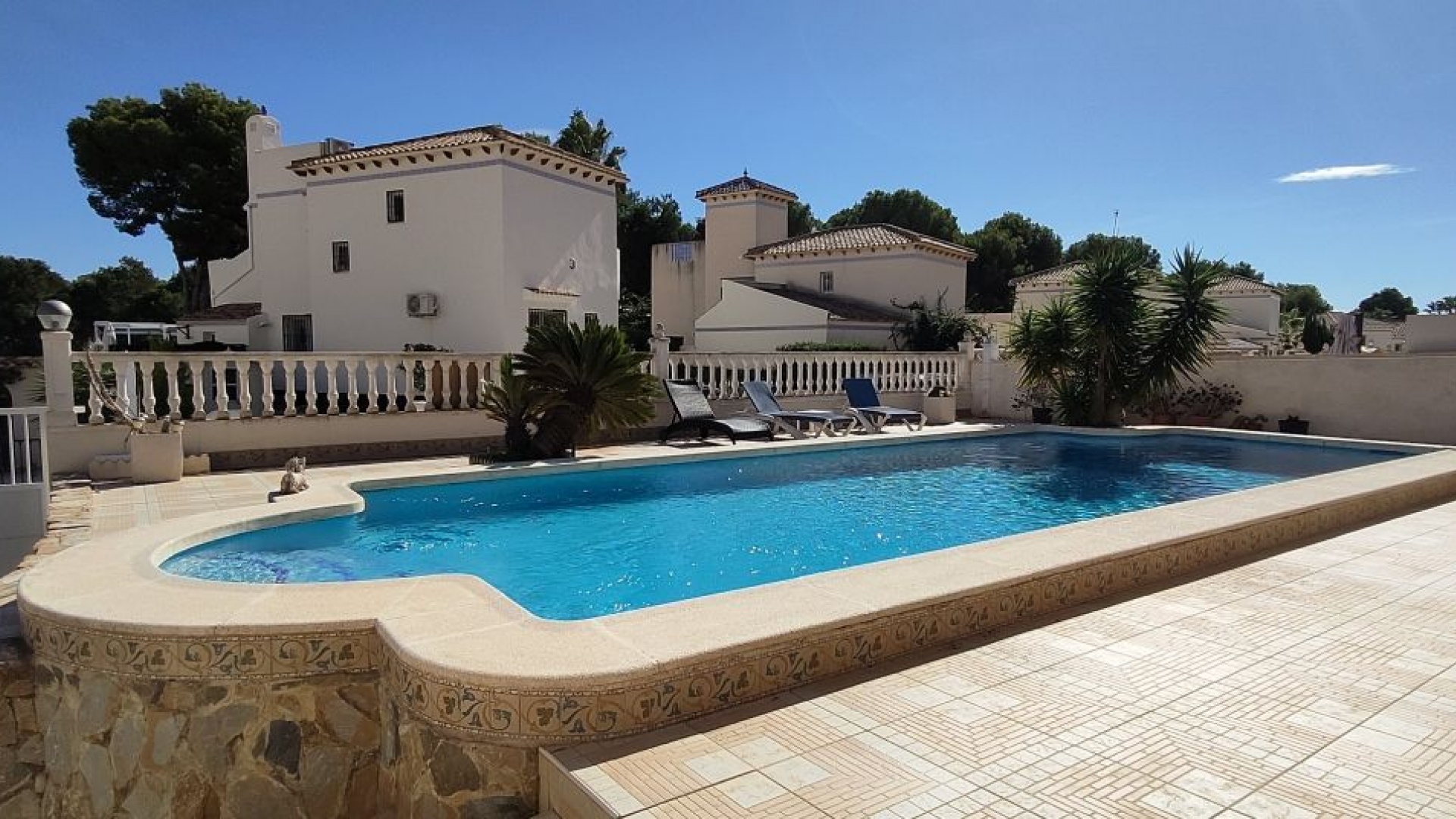 Resale - Villa - Villamartin - las ramblas