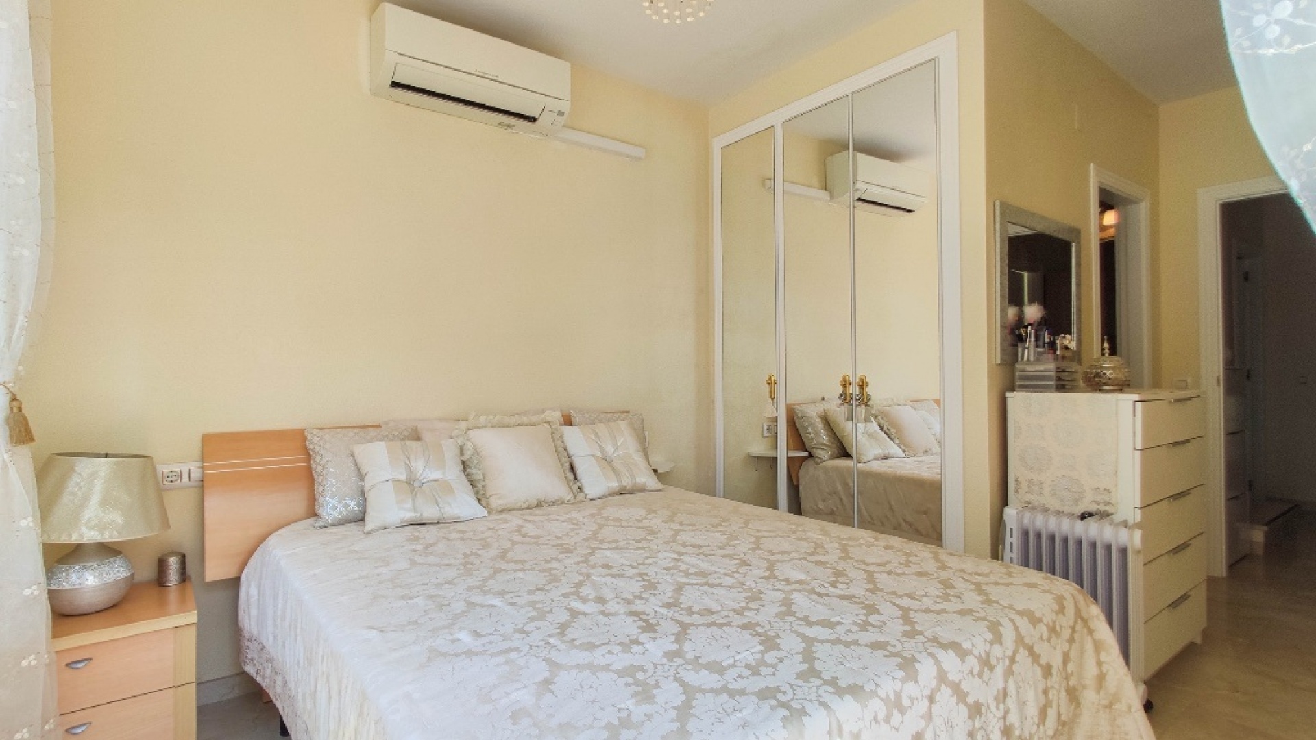 Resale - Villa - Villamartin - las ramblas