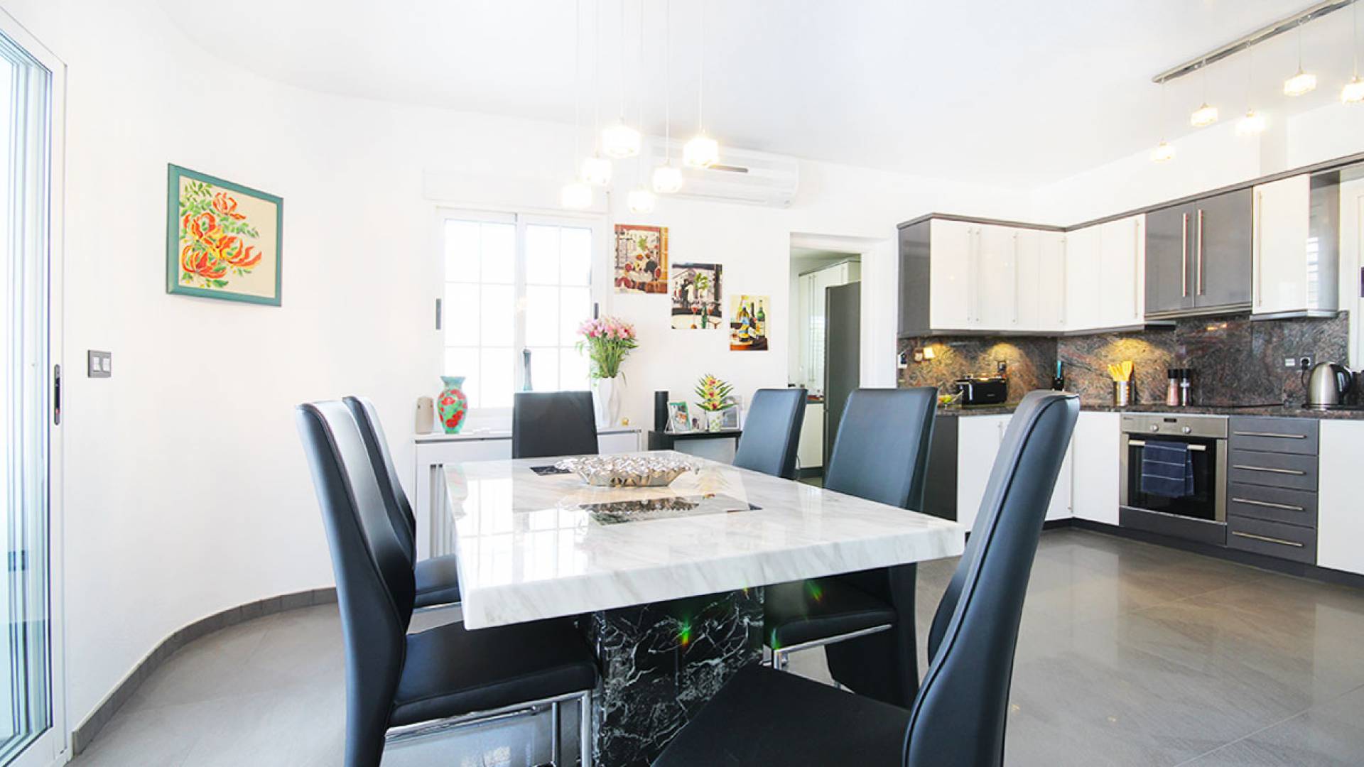 Resale - Villa - Villamartin - las ramblas