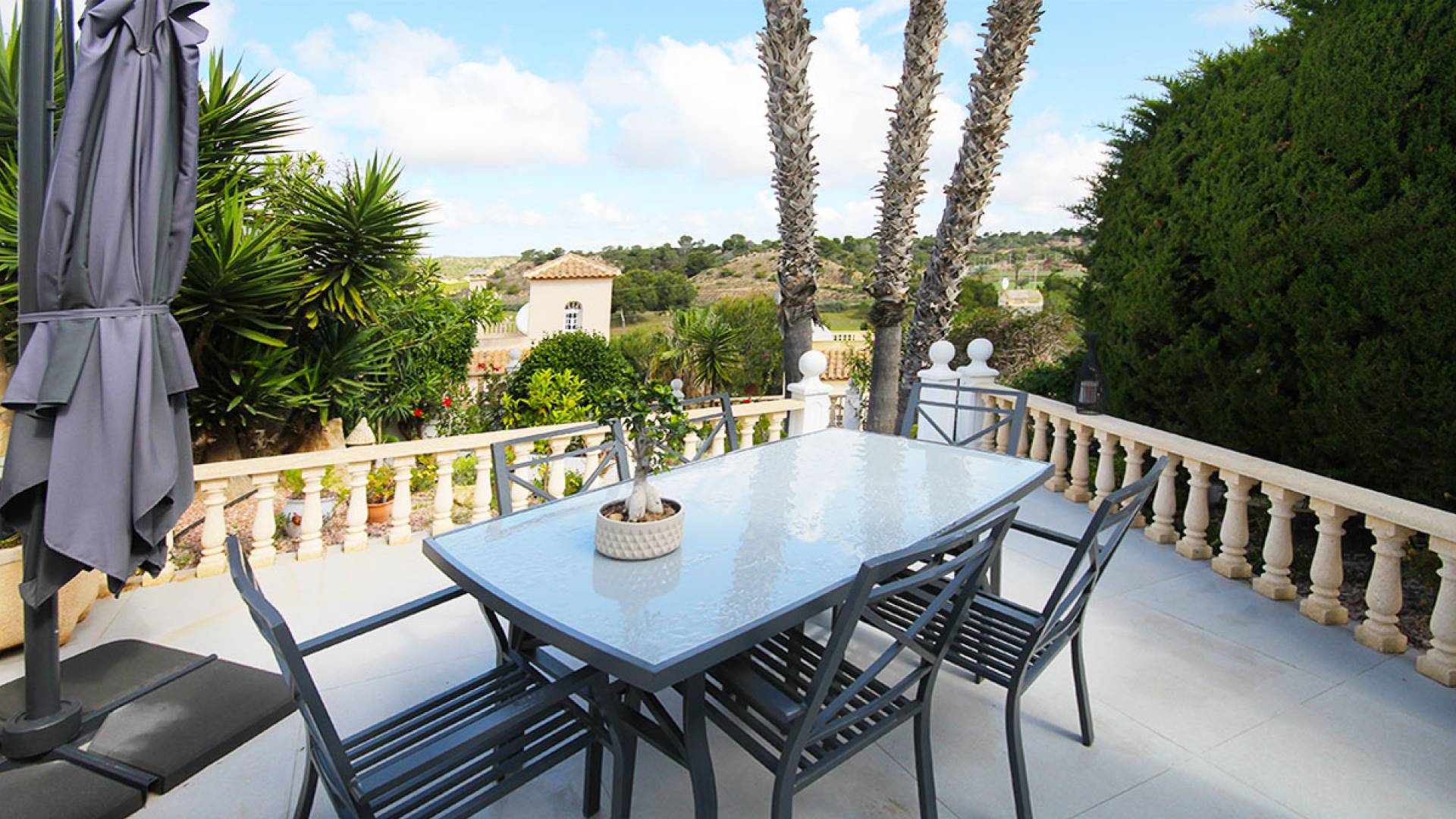 Resale - Villa - Villamartin - las ramblas