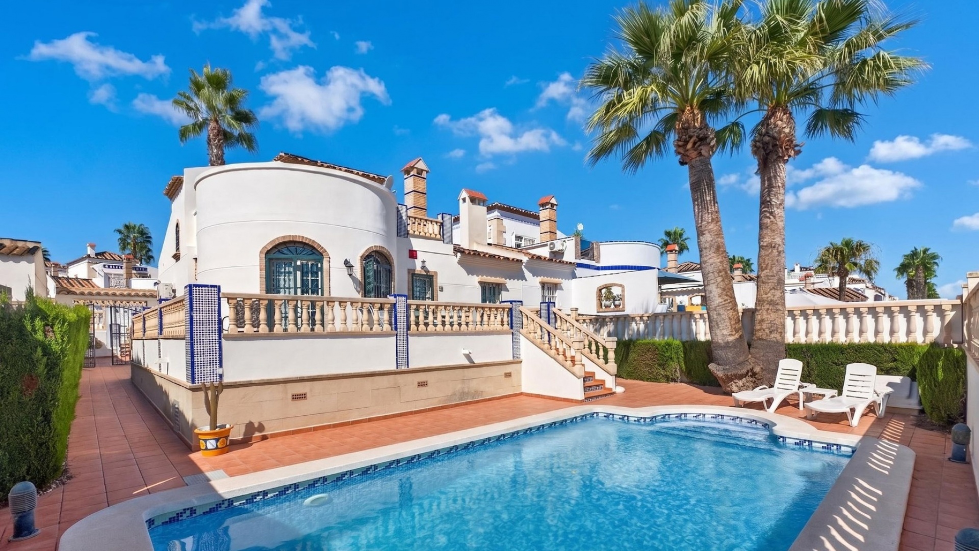 Resale - Villa - Villamartin - las violetas
