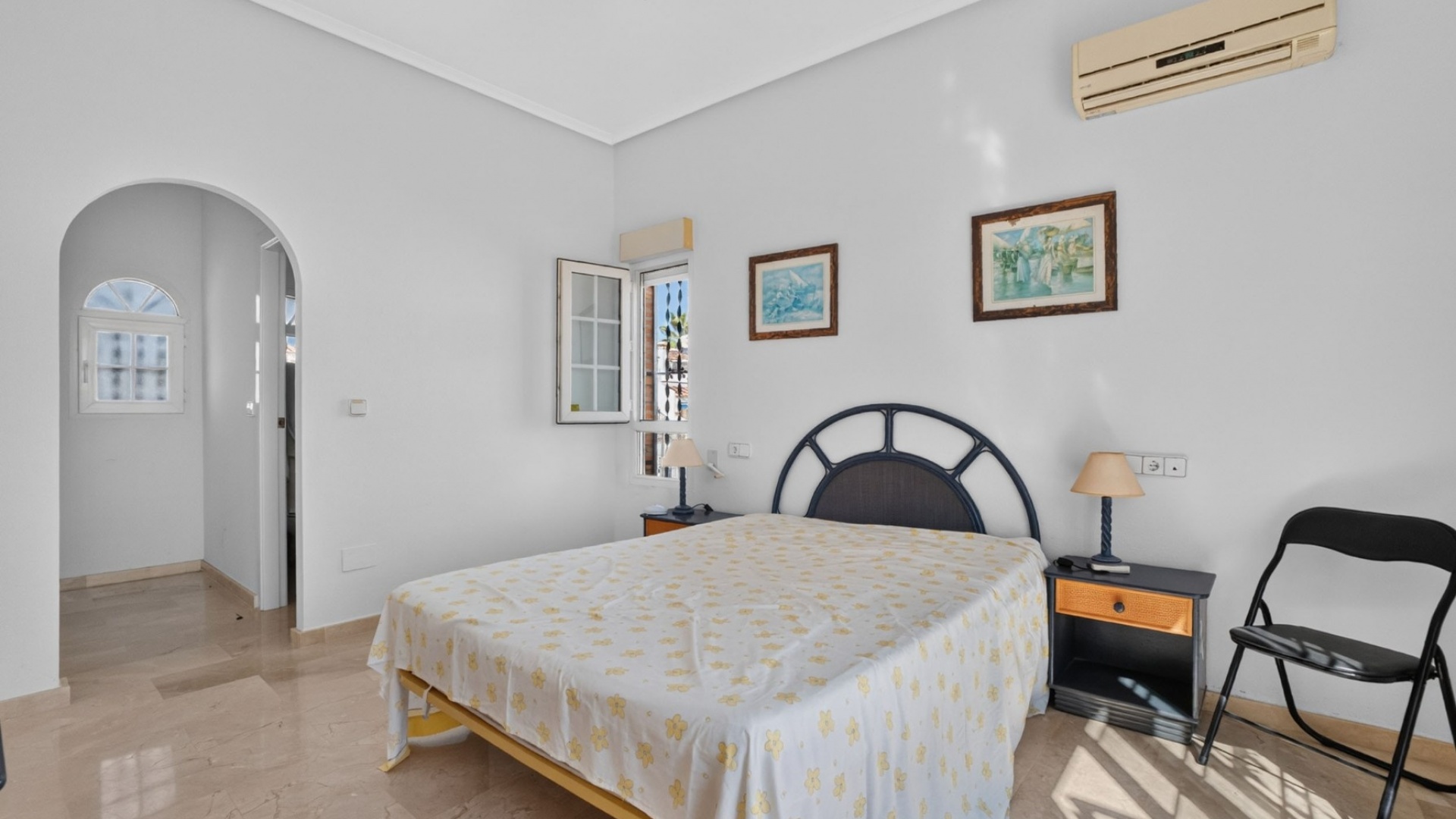 Resale - Villa - Villamartin - las violetas