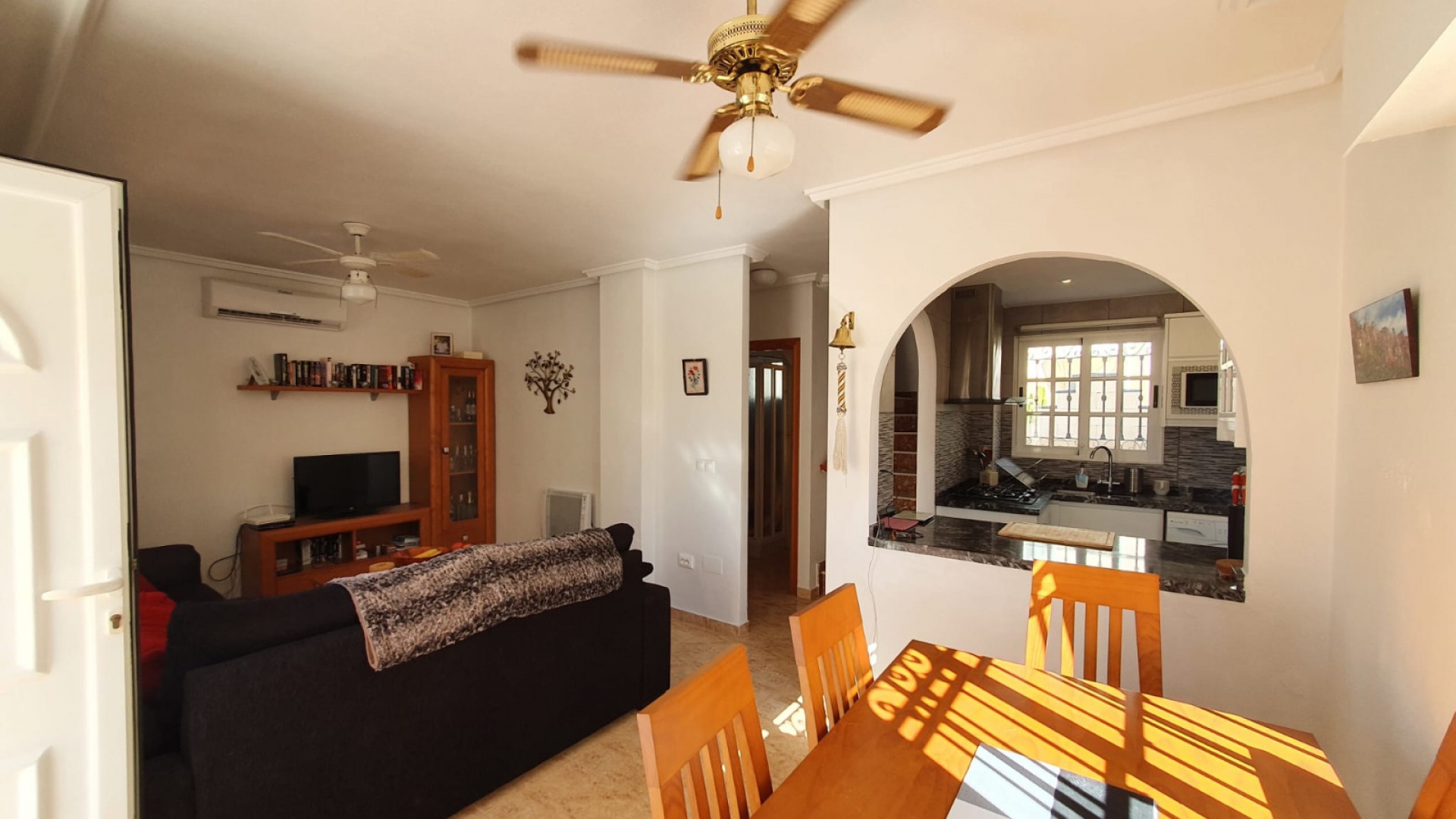 Resale - Villa - Villamartin - Loma Golf