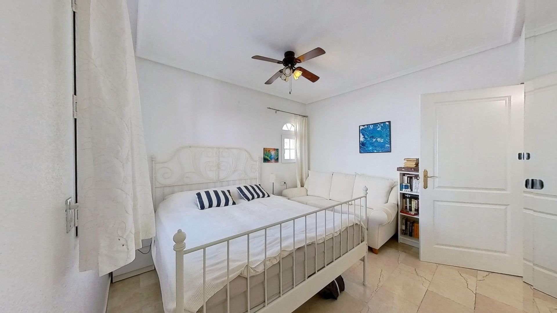 Resale - Villa - Villamartin - Los Dolses