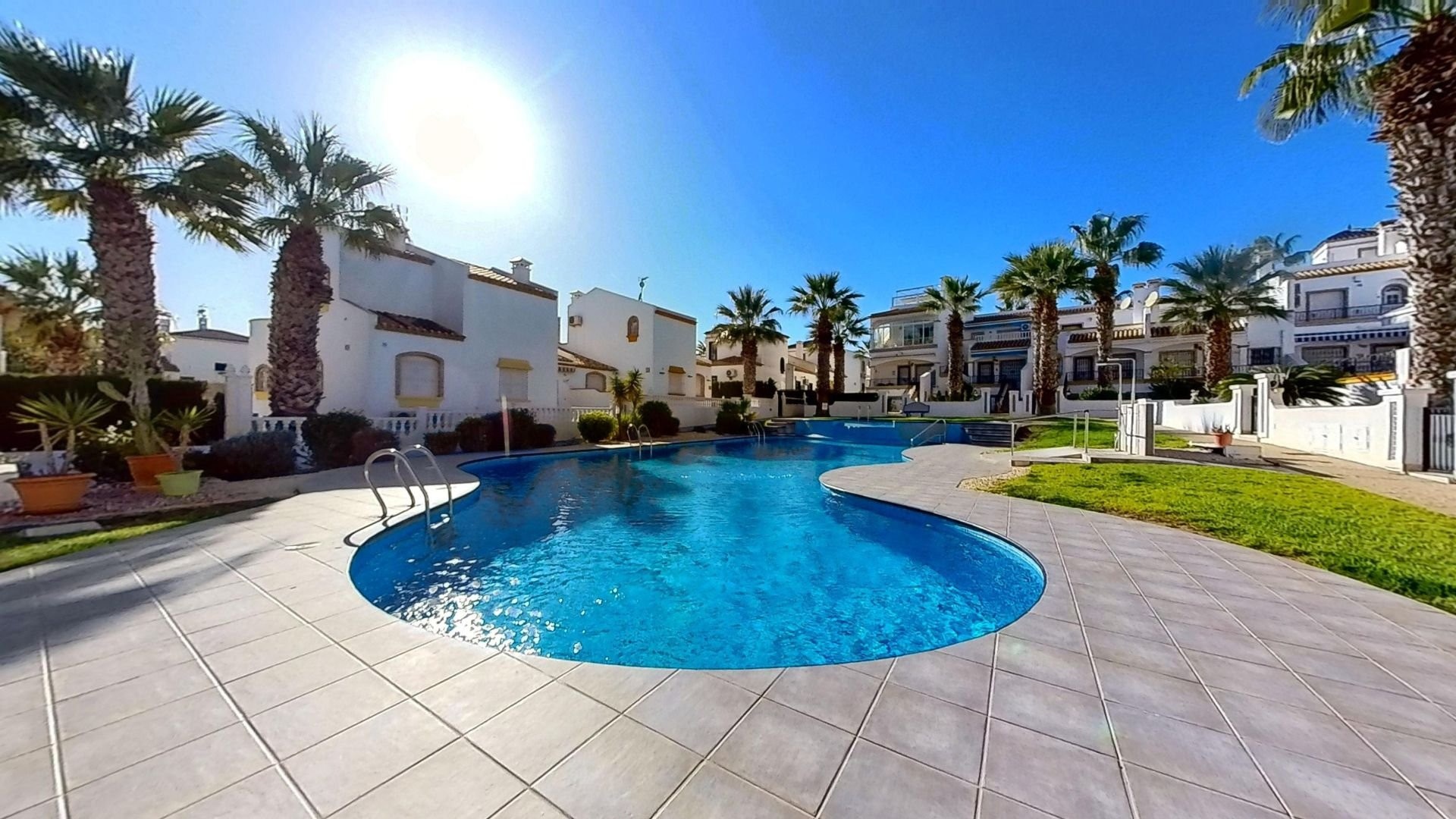 Resale - Villa - Villamartin - Los Dolses