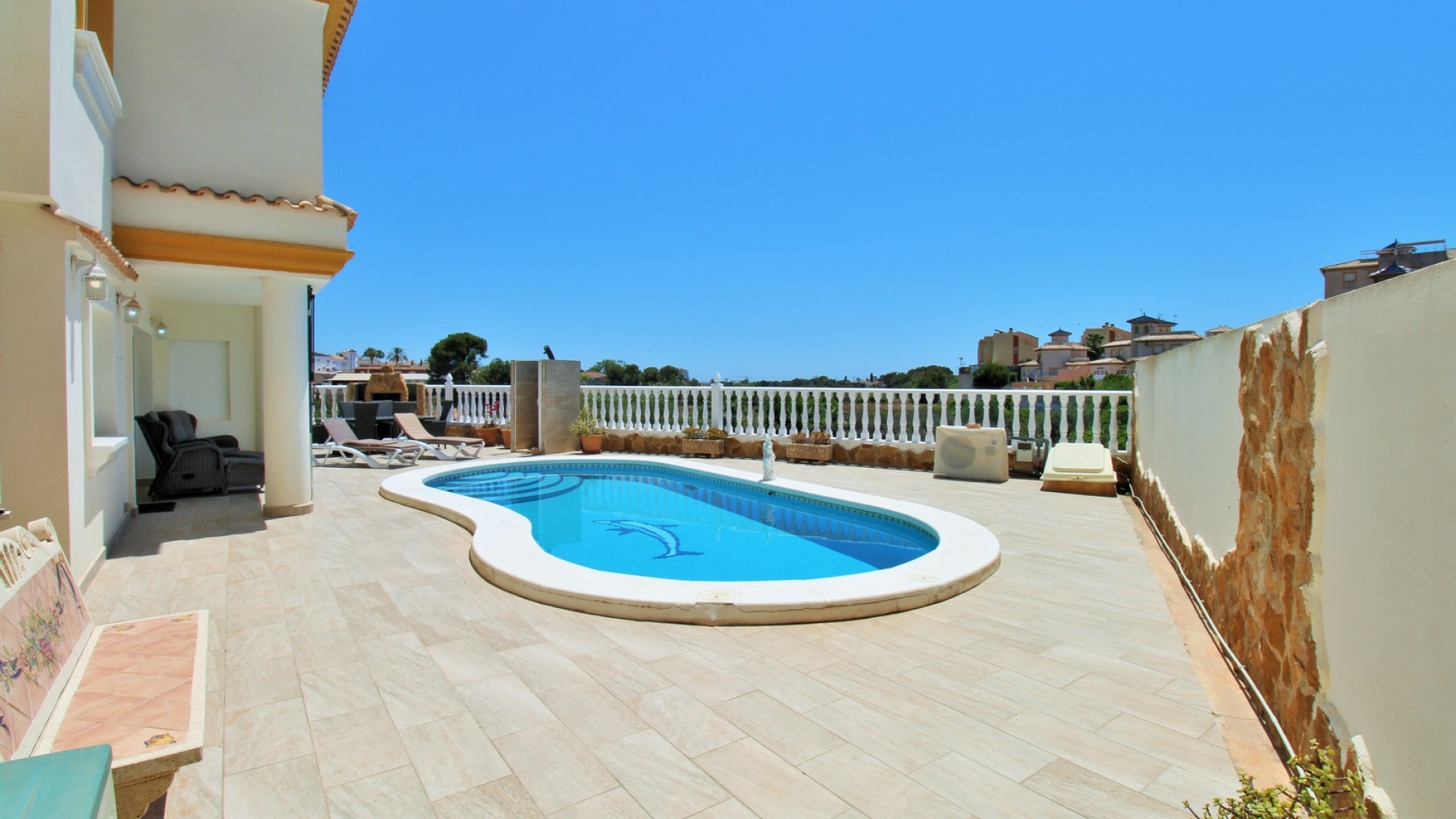 Resale - Villa - Villamartin - Los Dolses
