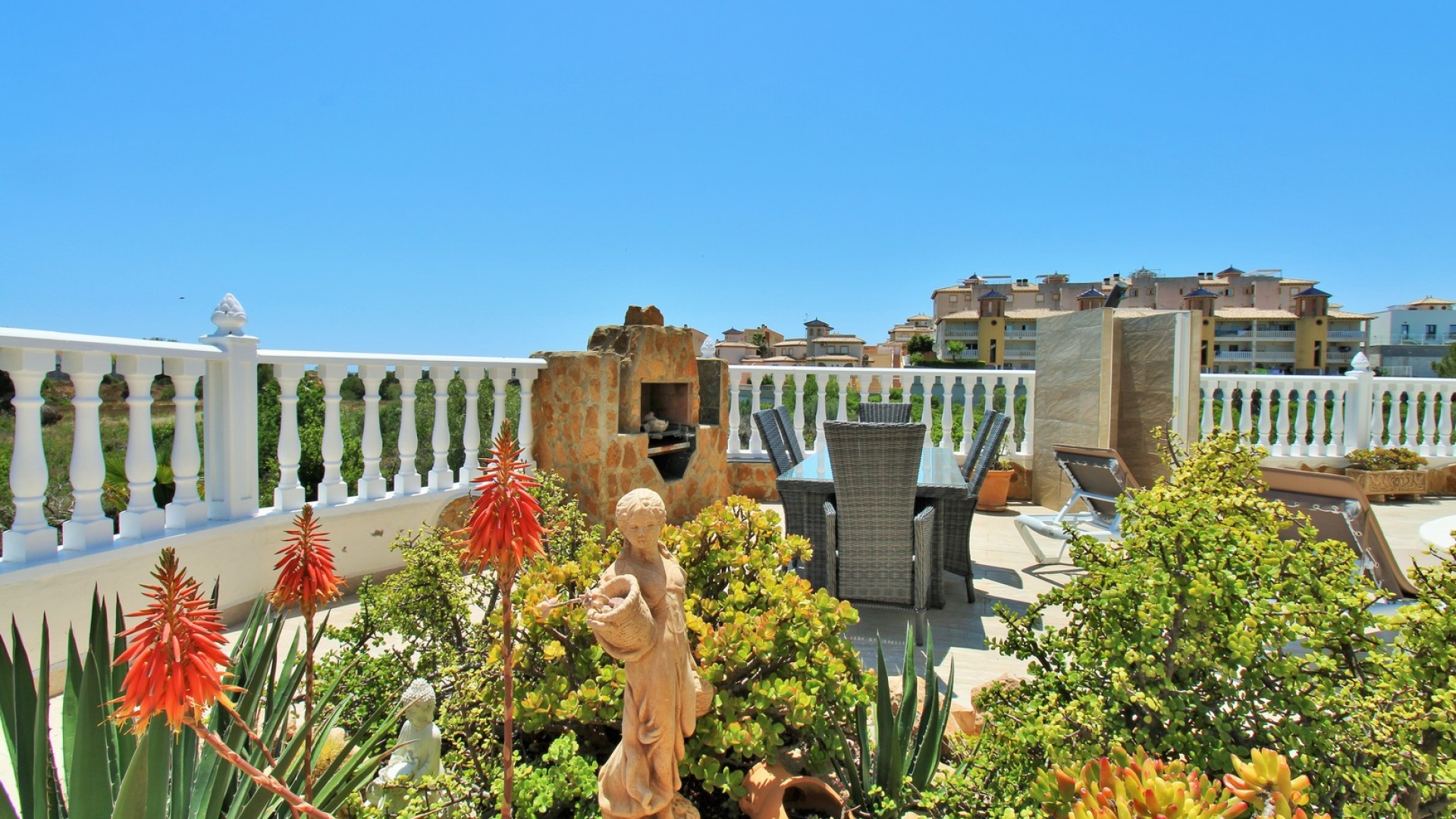 Resale - Villa - Villamartin - Los Dolses