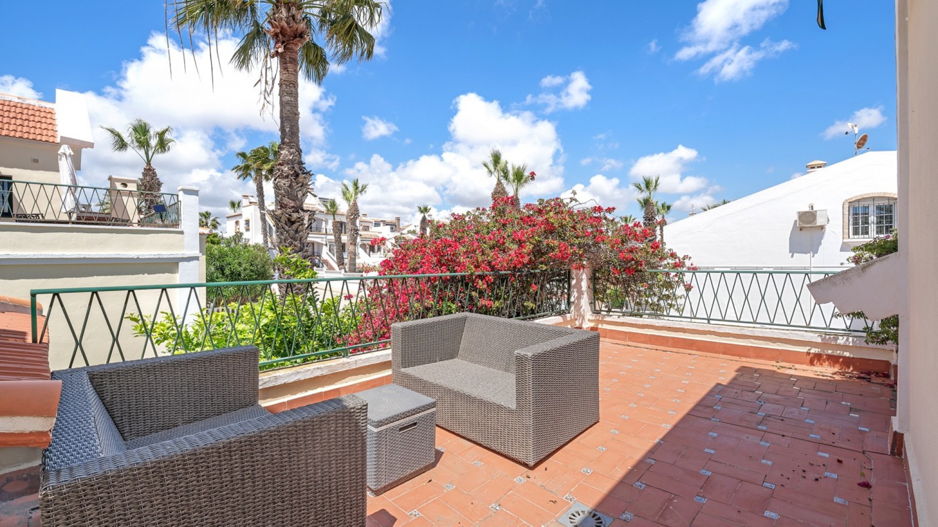 Resale - Villa - Villamartin - Los Dolses