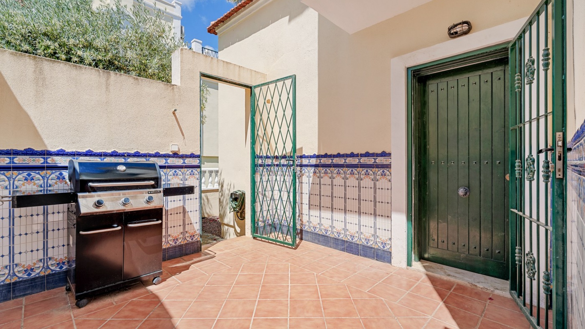 Resale - Villa - Villamartin - Los Dolses