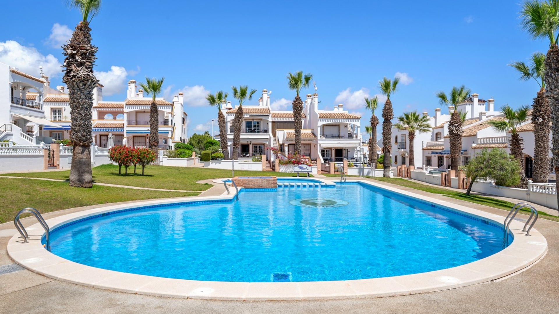 Resale - Villa - Villamartin - Los Dolses