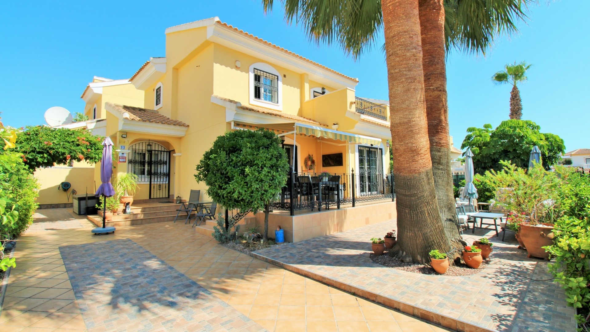 Resale - Villa - Villamartin - Los Dolses