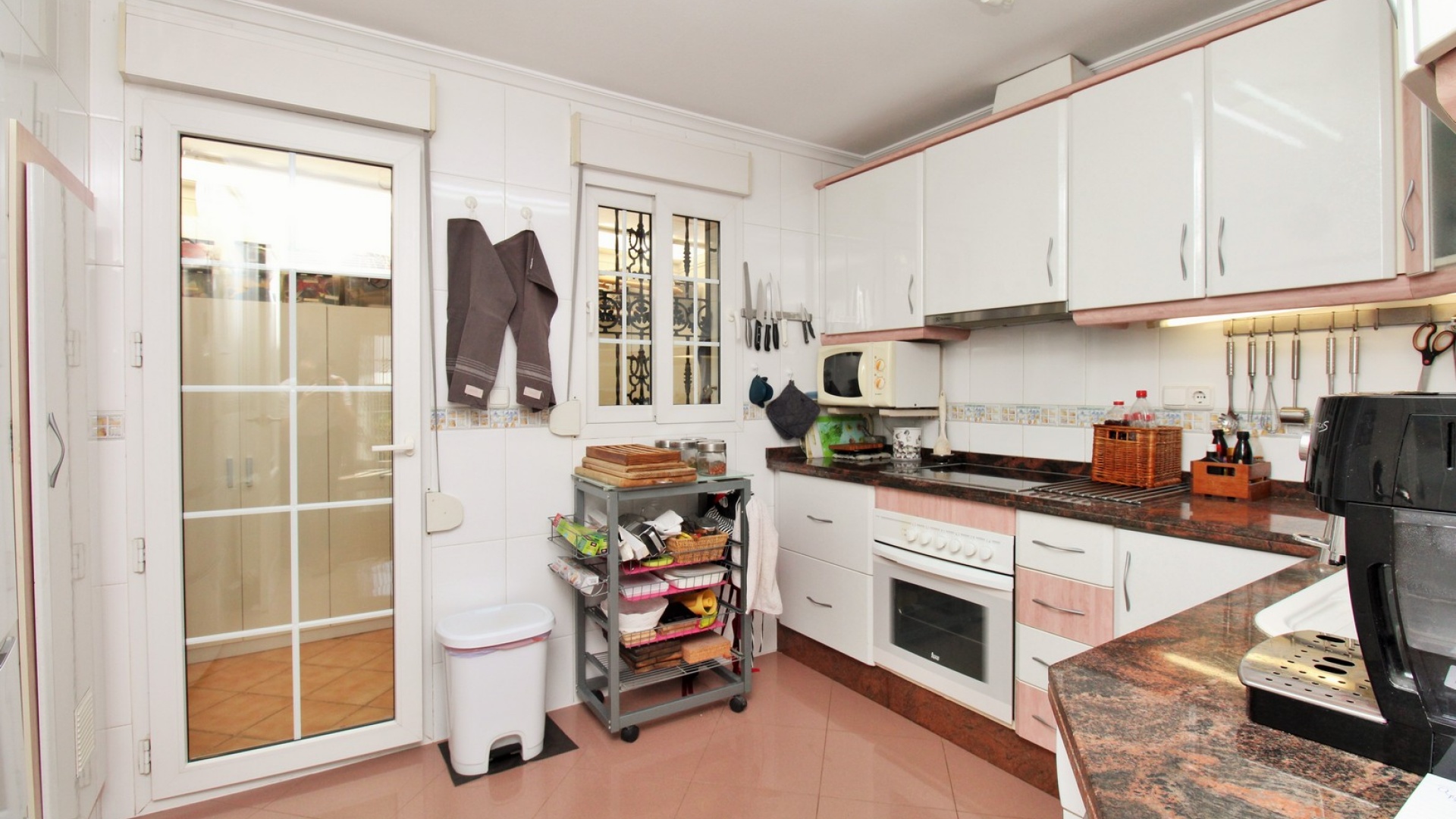 Resale - Villa - Villamartin - Los Dolses